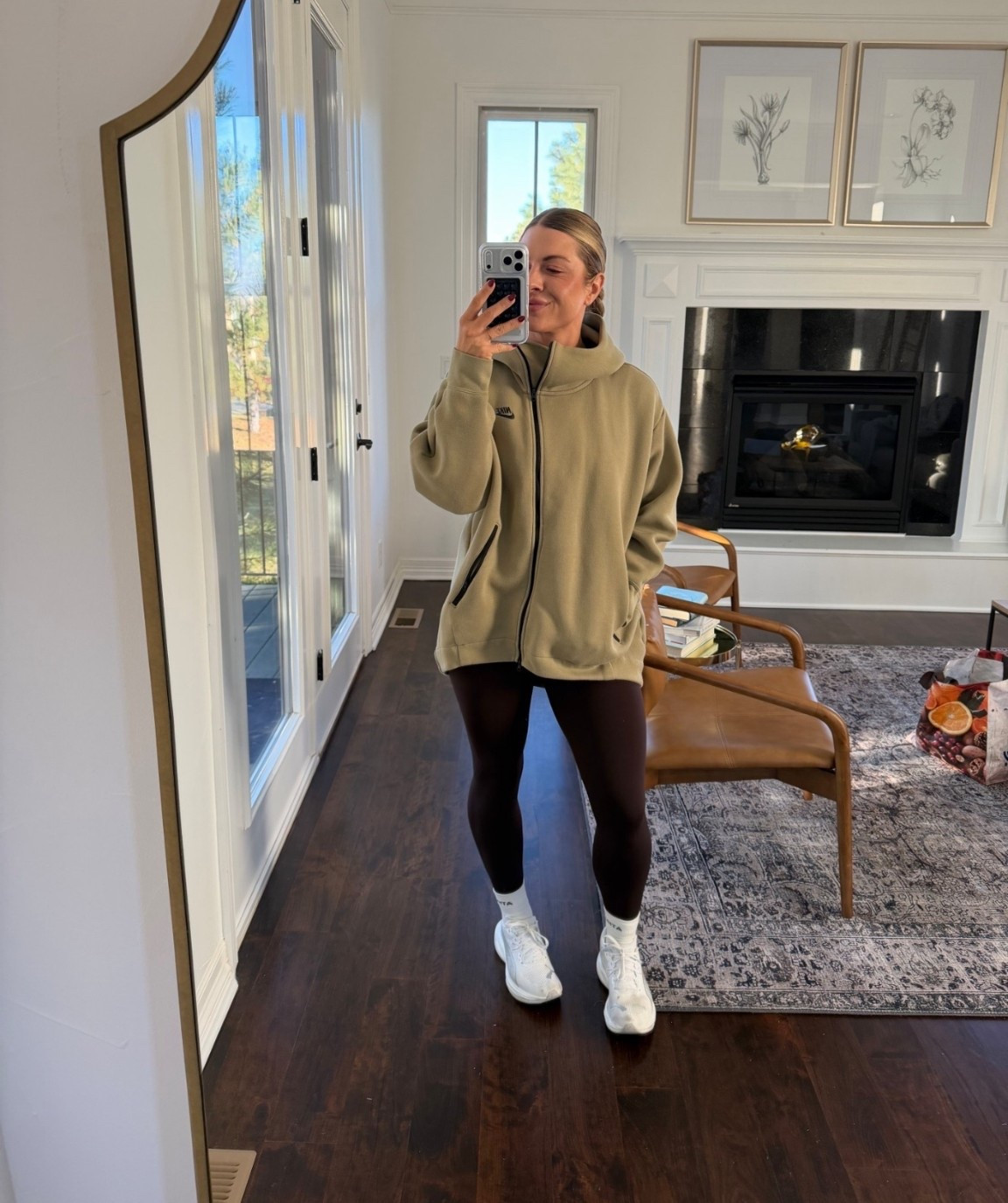 Today’s full body workout fit!
4 25” leggings color sequoia 
6 in top 
M sweatshirt (old but will link similar) 

Activewear, fitness, leggings, mom fit, athleisure, mom workout 

#LTKSaleAlert #LTKStyleTip #LTKActive