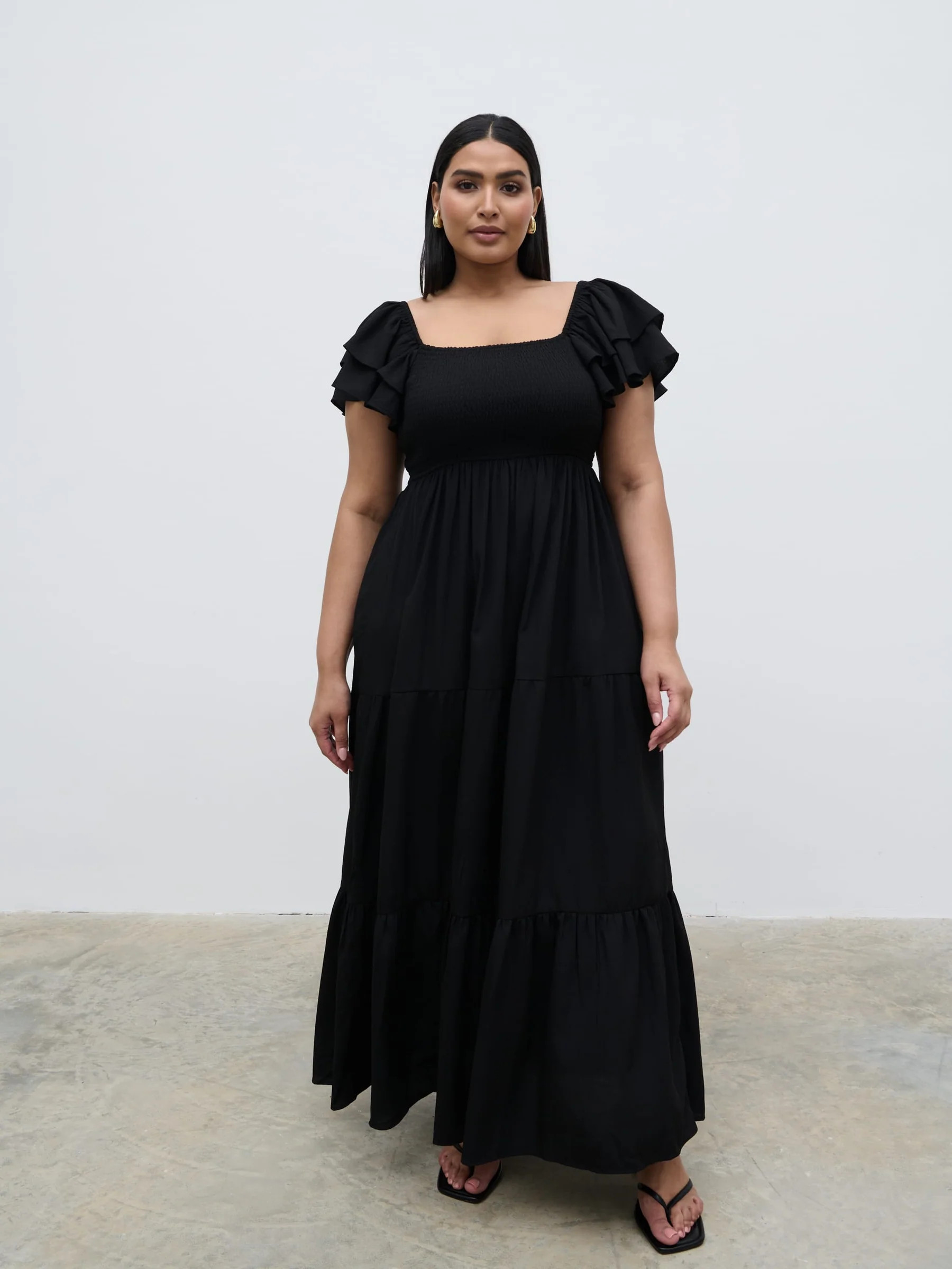 Althea Frill Easywear Day Dress Curve - Black | Pretty Lavish (UK)