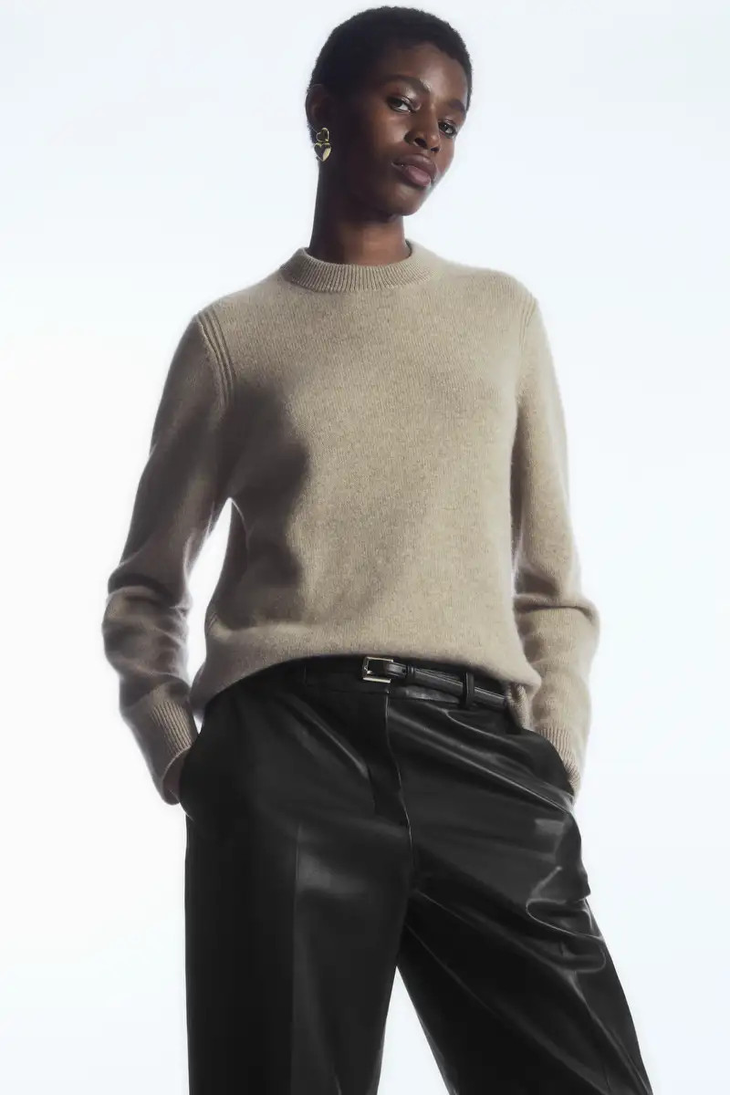 PURE CASHMERE JUMPER - Beige / undyed - COS | COS UK
