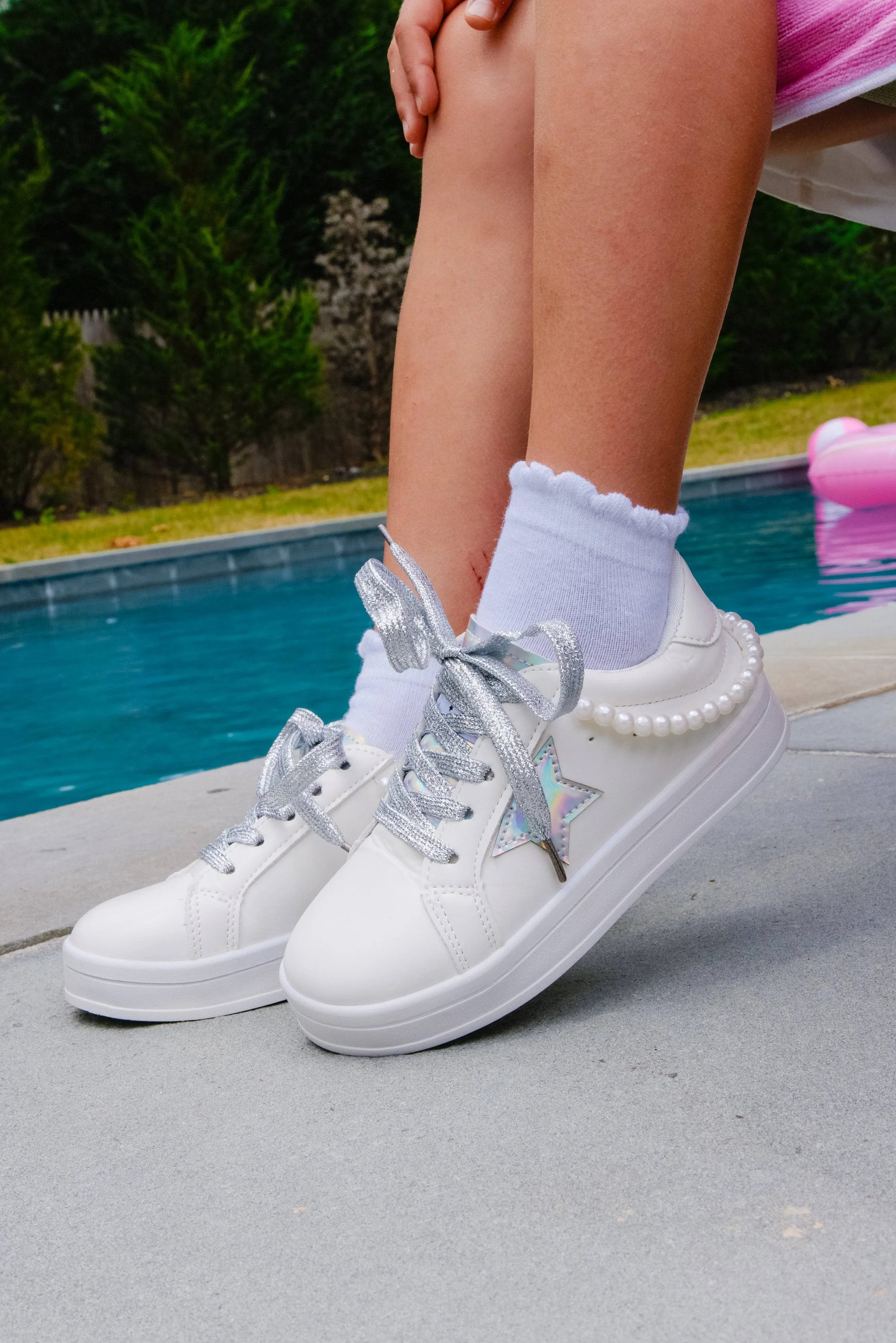 Stars and Pearls Sneaker | Lola + The Boys