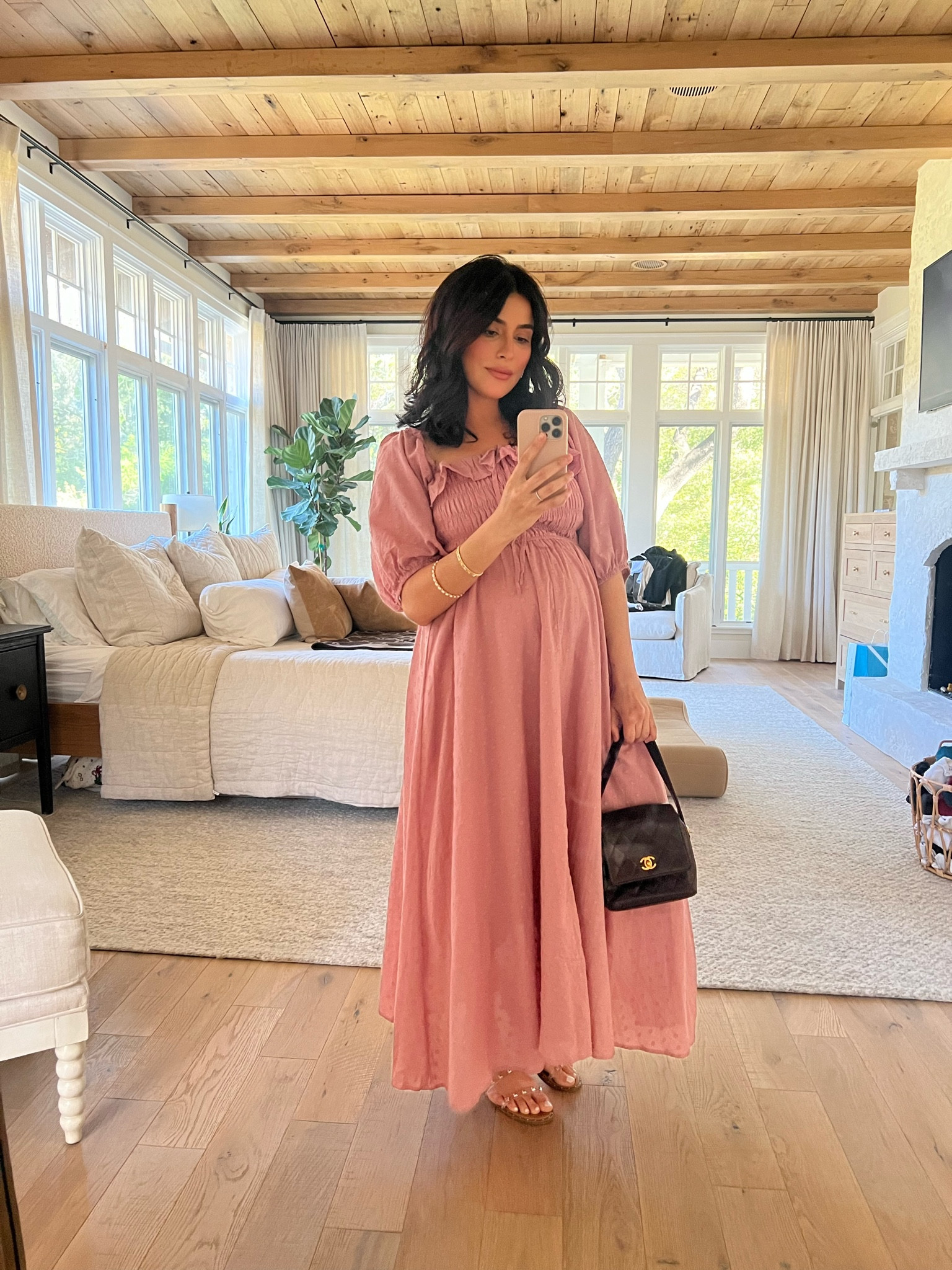 Wedding guest ready 💒
Dress is from Amazon 
Sandals are Steve Madden 
Purse Chanel 

#LTKwedding #LTKstyletip #LTKbump