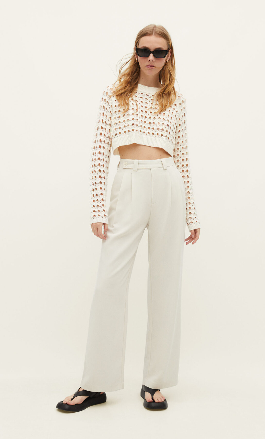 Smart trousers with darts - Women's fashion | Stradivarius United Kingdom | Stradivarius (UK)