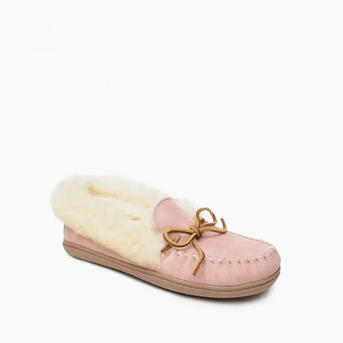 Alpine Sheepskin Moc | Minnetonka Moccasin