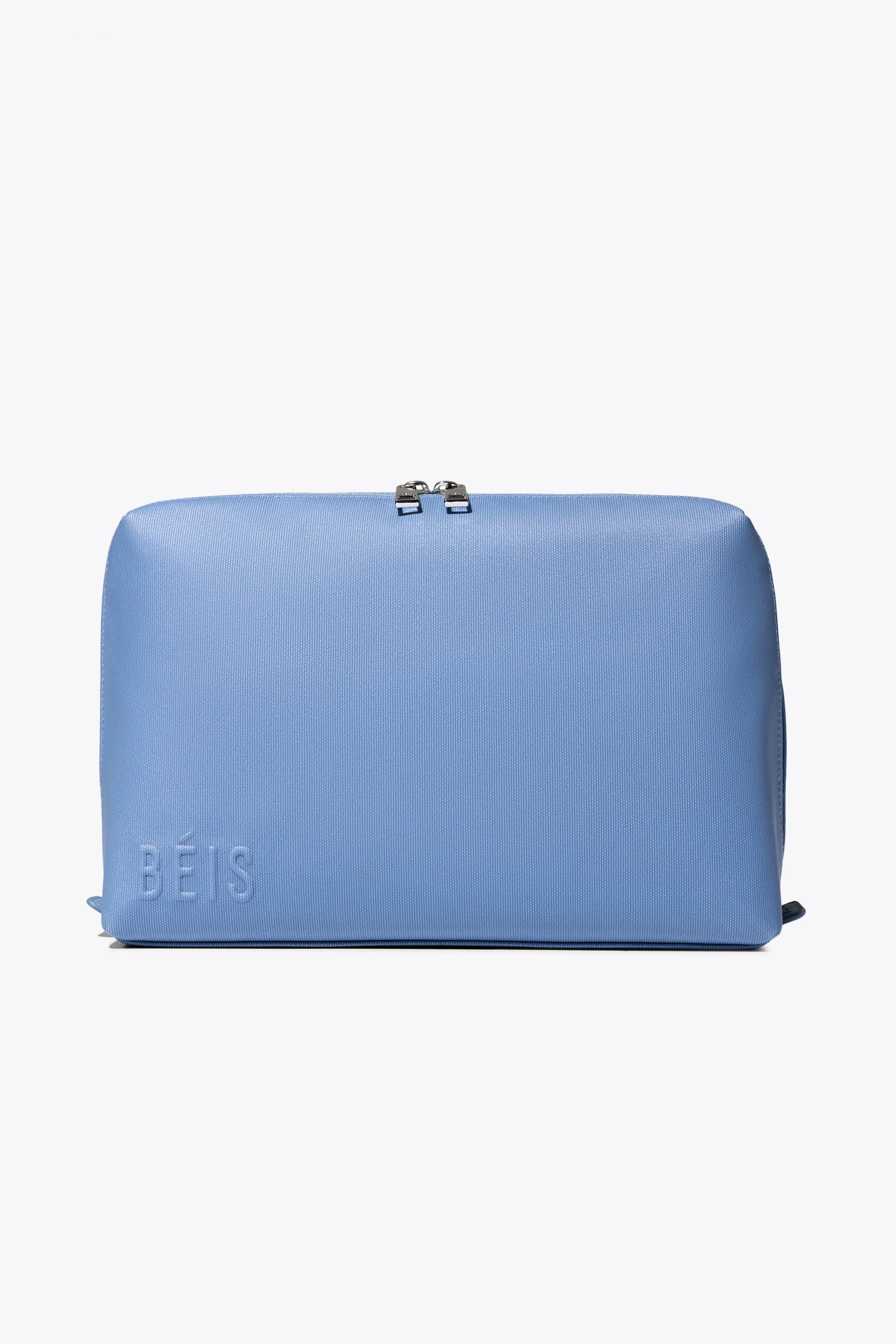 BÉIS ‘The Large Cosmetic Pouch’ in Dusty Blue - Blue Large Cosmetic Travel Bag & Makeup Bag | BEIS