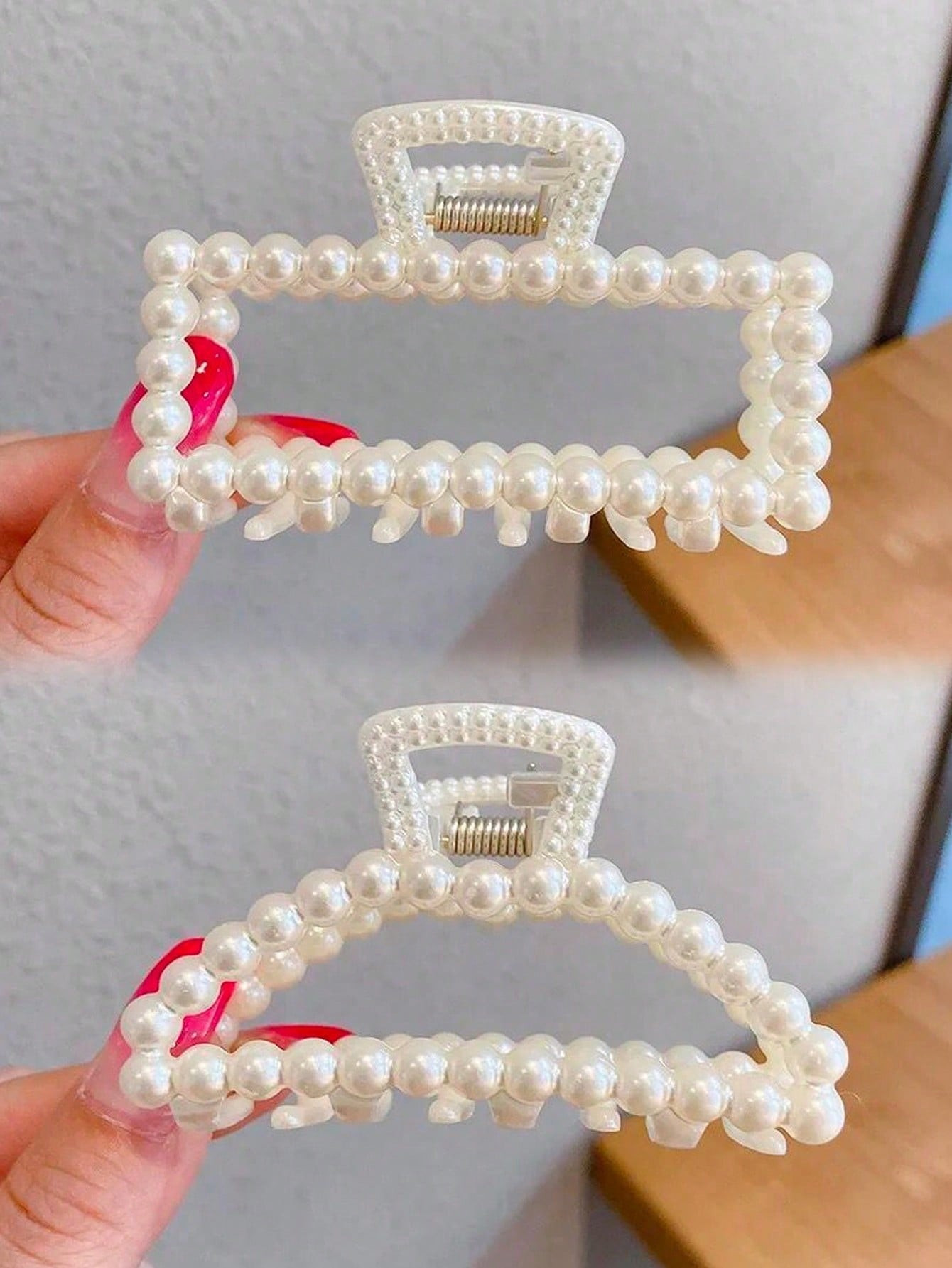 2-Piece Set Of Back-To-School Pearl Hair Clip, Sports Campus Windresin Material Box, Semicircle S... | SHEIN