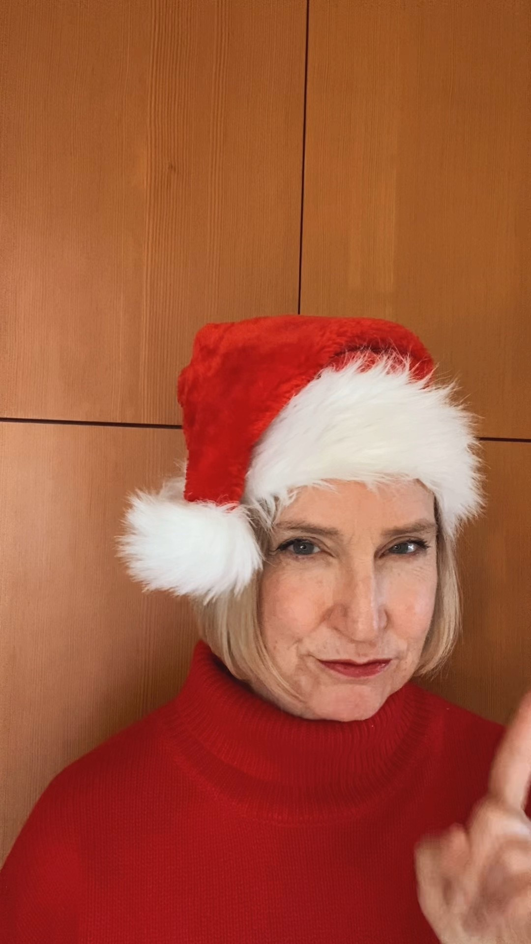 What’s on my list this year? Lots of midlife upgrades! Everything from socks to outerwear to weights for my workouts 💪🏻 Im giving y’all a peek but please leave some for my husband as he hasn’t done his shopping yet! 😂🎅🏻


#LTKHoliday #LTKOver40 #LTKMidsize