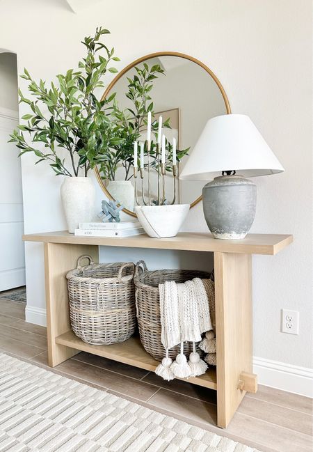 My Entryway table from McGee and Co is currently on sale!!


Console table
Sideboard
Entryway table
Faux stems
Lighting
Baskets
Storage
Pottery barn
Studio McGee

#LTKhome