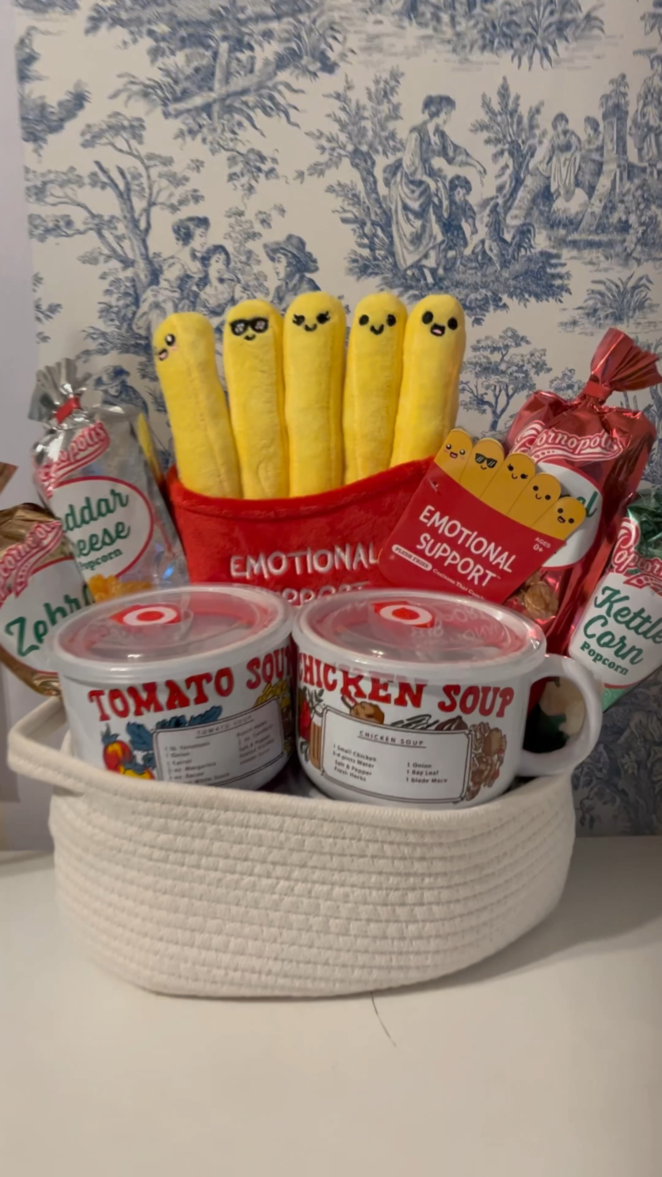 I was feeling nostalgic while putting this together, happy Easter!🥰

#LTKSeasonal #LTKhome #LTKfamily