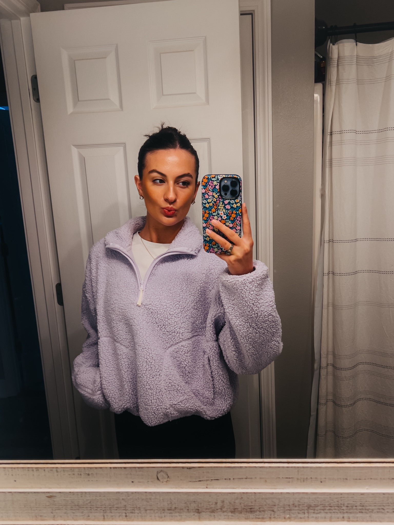 in love with this sherpa!! it makes for a perfect cute but comfy fit😁💝

#LTKstyletip #LTKMostLoved