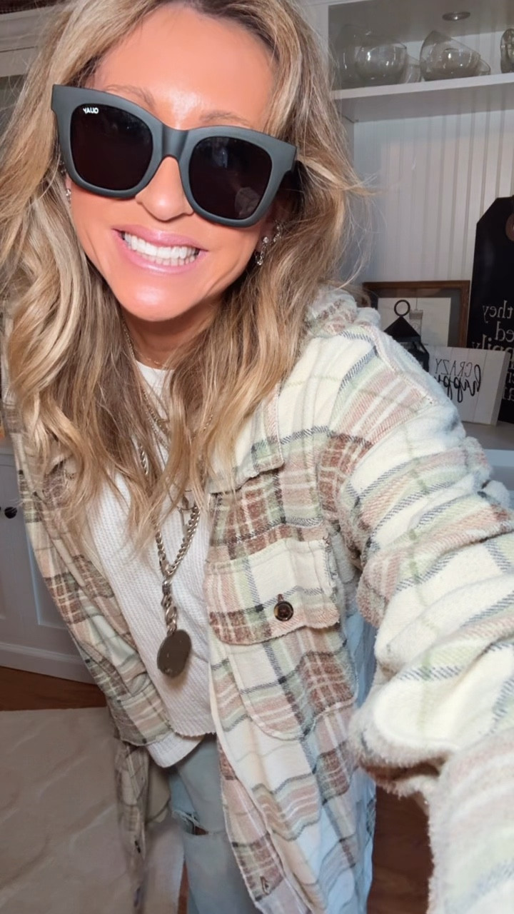 Today’s old favorites! 
Use code LINDSAYJ10 for Made By Mary jewelry 


@American Eagle Outfitters @Aerie 

#LTKgrwm #LTKootd