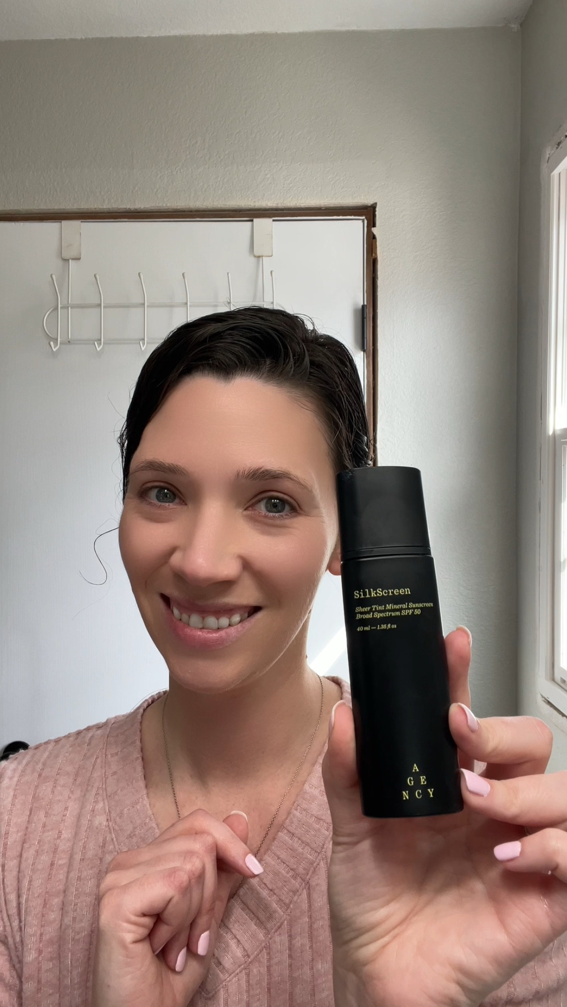 Winter has me looking like a sheet of printer paper… so I finally ditched my heavy foundation and started using the SilkScreen Sheer Tinted Mineral Sunscreen SPF 50 by Agency (Curology)—and I’m never going back!

This little tube does all the things:
✔️ Evens out my pale, winter skin with a sheer light-medium tint
✔️ Blurs pores + fine lines (hi, smooth skin!)
✔️ Hydrates with hyaluronic acid
✔️ Protects with broad spectrum SPF 50 (UVA/UVB + blue light!)

No white cast. No pilling. No “I’m wearing sunscreen” vibe. Just a silky, natural glow that makes me look like I actually sleep eight hours and drink water (working on that part, okay?).

If you’re into minimal makeup, clean skincare, and multitasking products, this is your new BFF. It’s perfect for busy moms like me who want to protect their skin AND look put together in 30 seconds.

You need this in your routine—your skin will thank you later!

#GlowingSkin #SPF50 #NoMakeupMakeup #WinterSkinCare #TintedMoisturizer #AntiAgingSkincare #MineralSunscreen #BusyMomBeauty #CleanBeauty #HydratingSerum #AmazonFinds #SkinCareRoutine #VeganSkincare #CrueltyFreeBeauty #ReefSafeSunscreen #MinimalistBeauty #BlueLightProtection #HealthySkinGlow #BeautyMustHaves #AgencyByCurology #MomLifeHacks #DailySPF #NaturalGlow