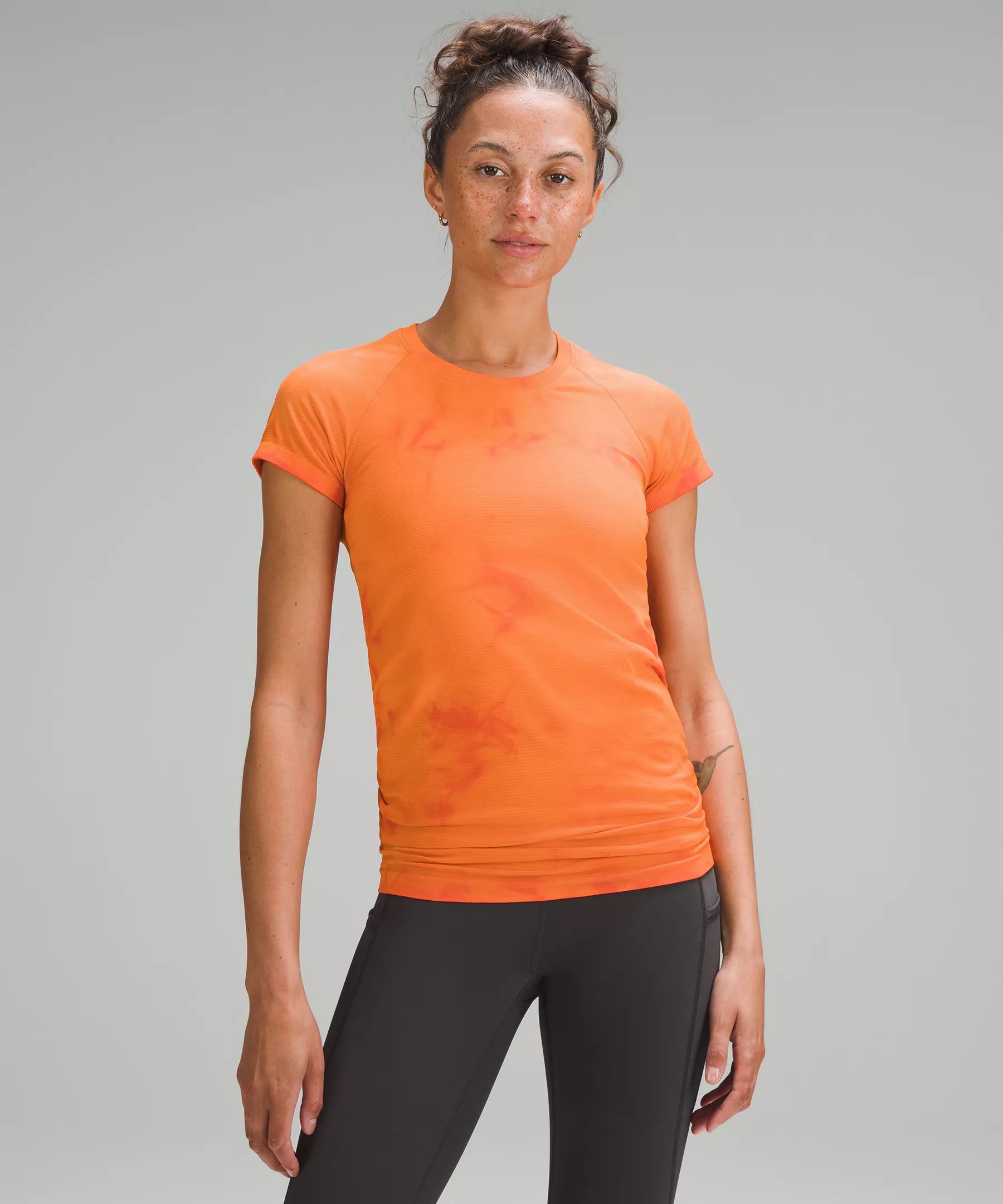 Swiftly Tech Short-Sleeve Shirt 2.0 | Women's Short Sleeve Shirts & Tee's | lululemon | Lululemon (US)