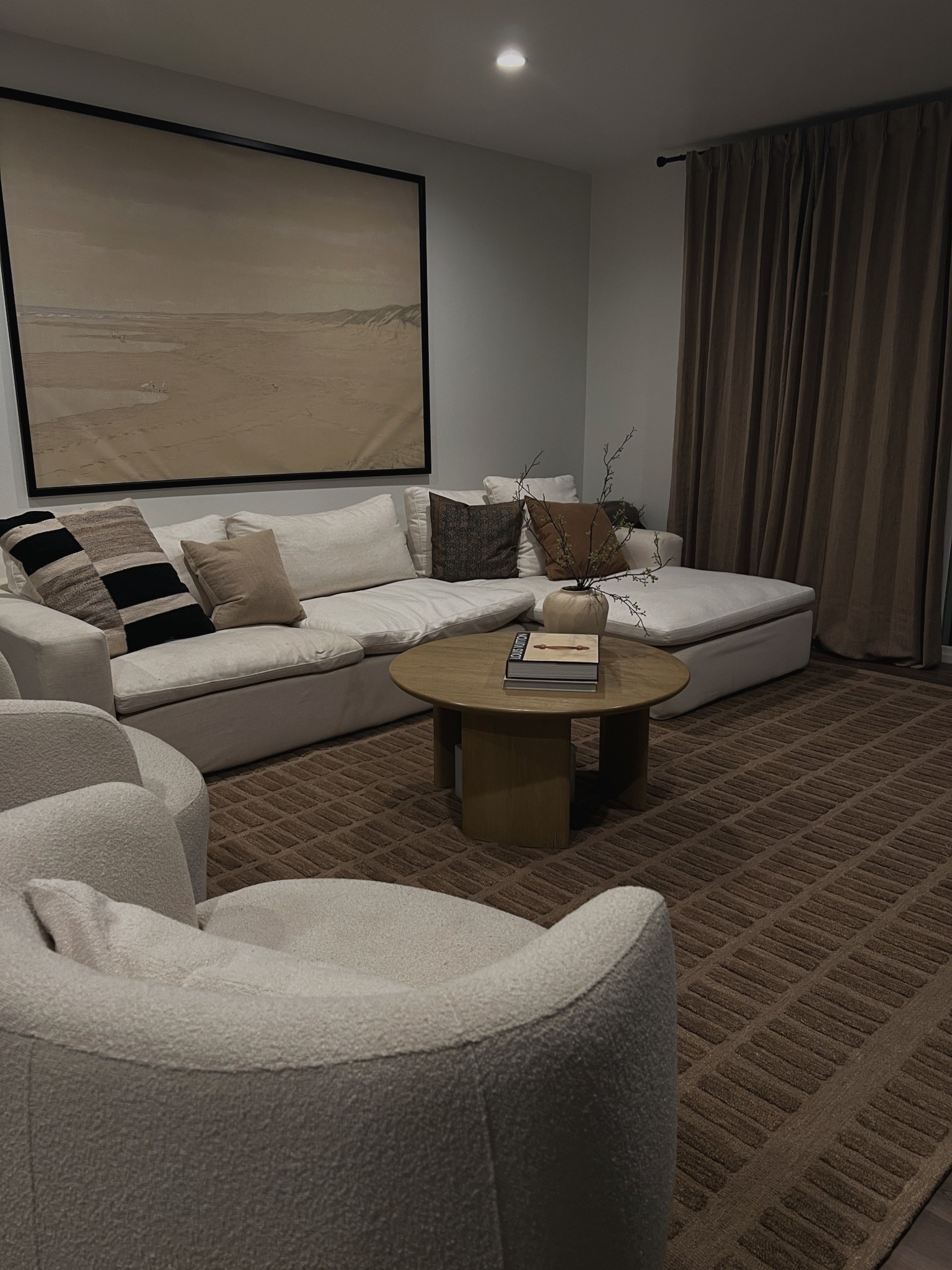 Chocolate brown rug perfect for fall 🤎 

#LTKHome