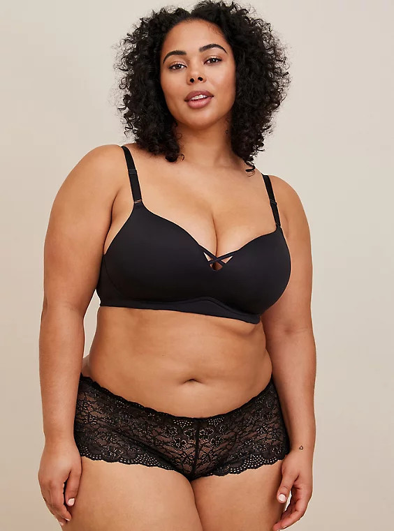 Wire-Free Push-Up Solid 360° Back Smoothing™ Bra | Torrid (US & Canada)