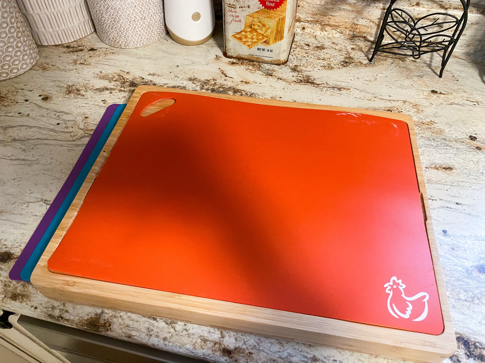 The best cutting board ever!! Comes with 6 mats for easy cleaning!

#LTKU #LTKGiftGuide #LTKhome