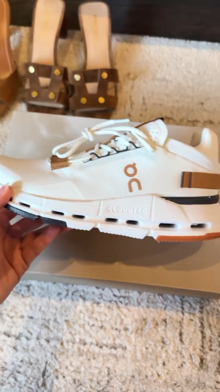 ON Running
Sneakers 

#LTKfitnessgoals #LTKSeasonal #LTKActive