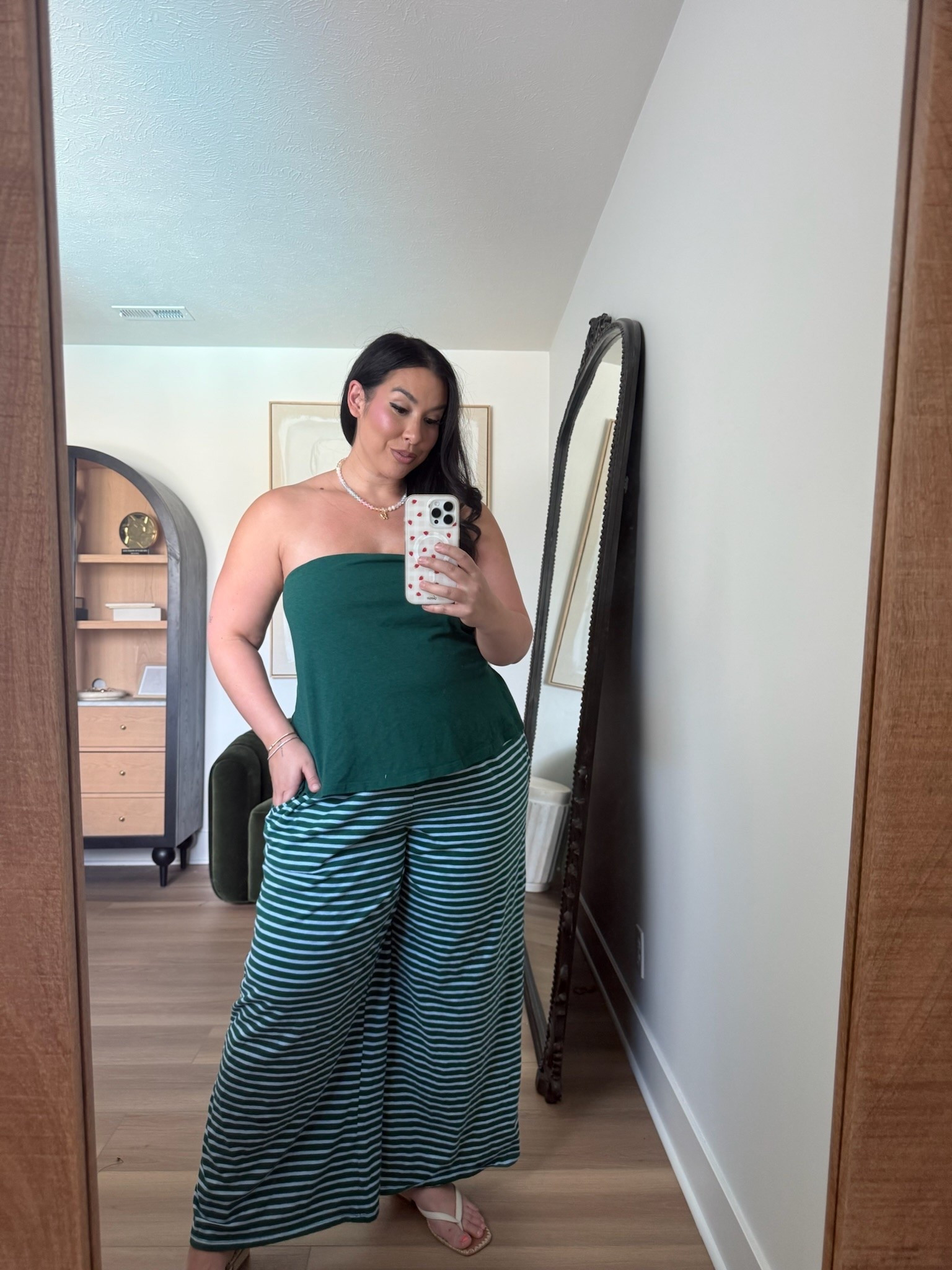 This green color is so flattering and the set is soft belly approved! Size xl

midsize fashion, ootd, outfit inspo, summer outfits

#LTKootd #LTKSeasonal #LTKMidsize