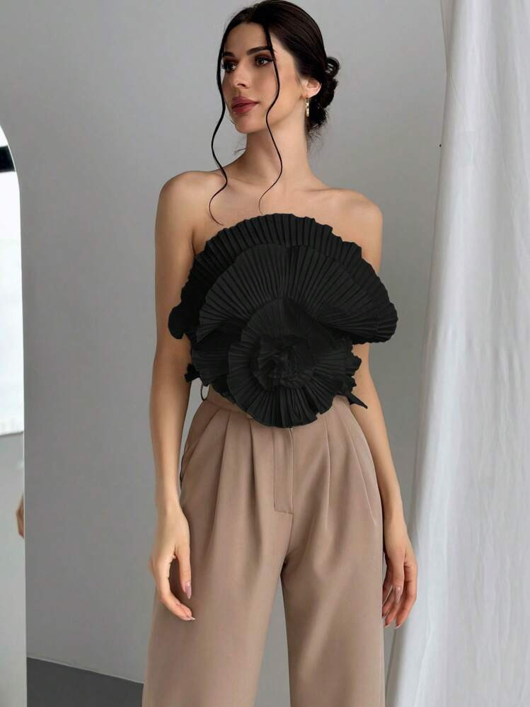 Aloruh Floral Pleated Bandeau Women's Black Sleeveless Top With 3D Floral Pleating Elegant And Fashionable Outerwear Valentine Outfits For Women Summer Dresses For Women | SHEIN