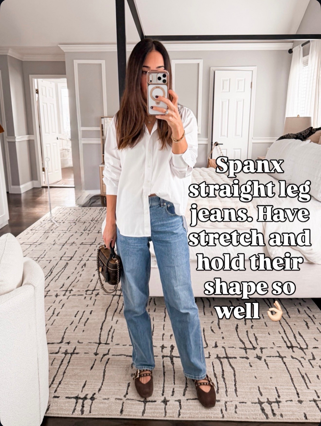 Stretchy, flattering, and they actually hold their shape — yes please 🔗⬇️ wearing size xs. Use code MRSCASUALXSPANX for discount 

#LTKSaleAlert #LTKootd #LTKOver40