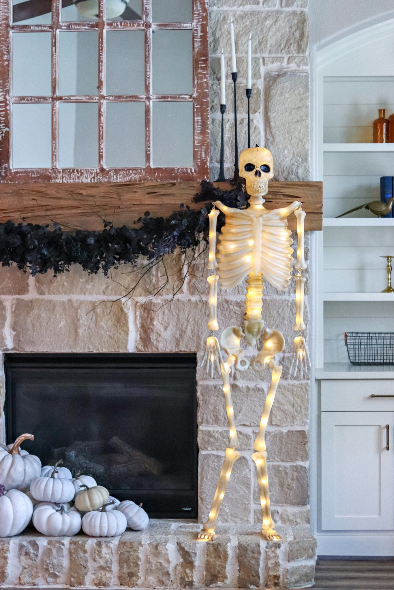 Halloween Decor Ideas 💀

Halloween Mantel, Halloween Party, Halloween Garland, Halloween Skeleton, Pottery Barn Halloween, Amazon Halloween, Chic Halloween, Kids Halloween

#LTKSeasonal #LTKhome #LTKHalloween