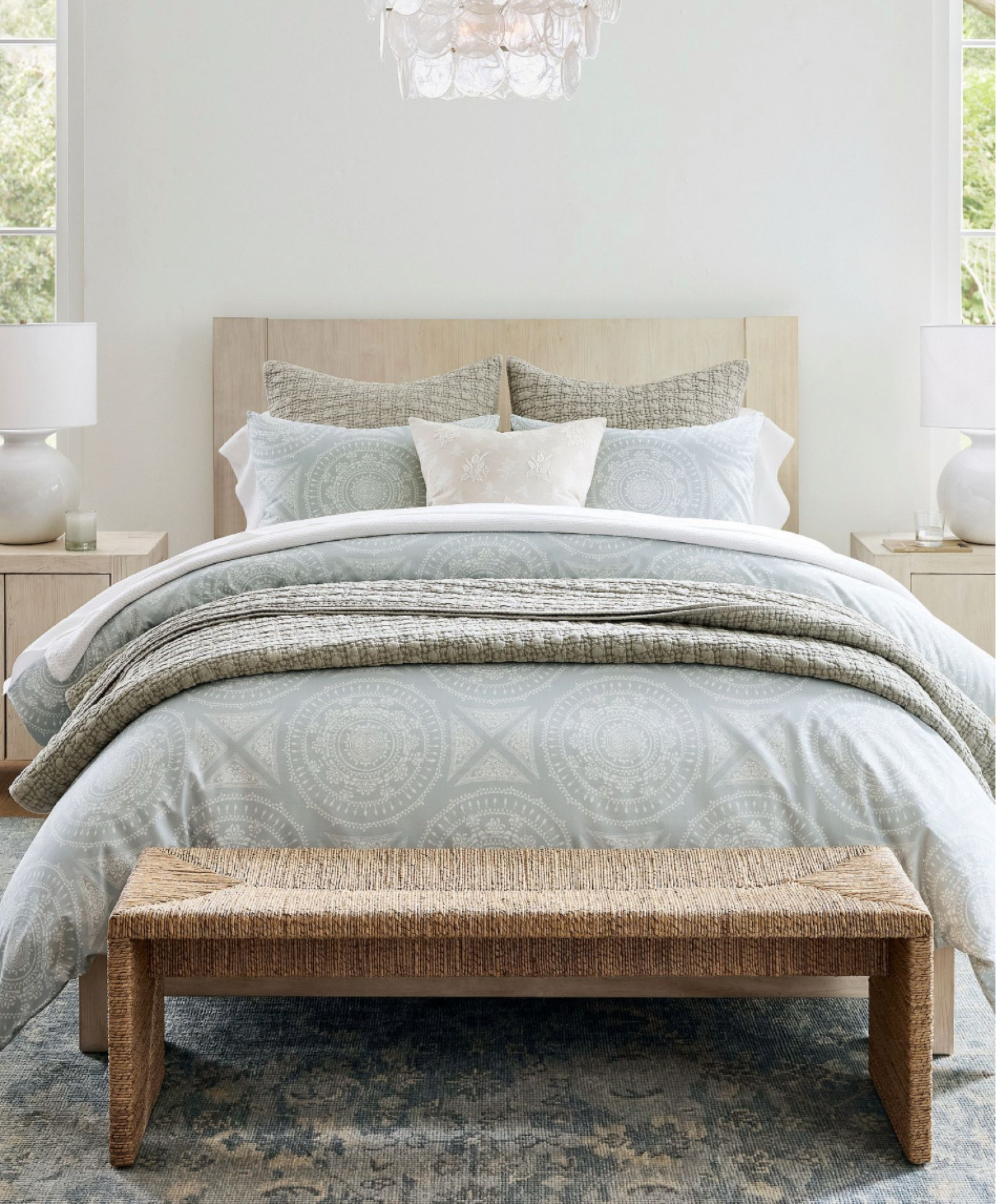 Stunning king bed ☁️

#LTKhome #LTKstyletip #LTKsalealert