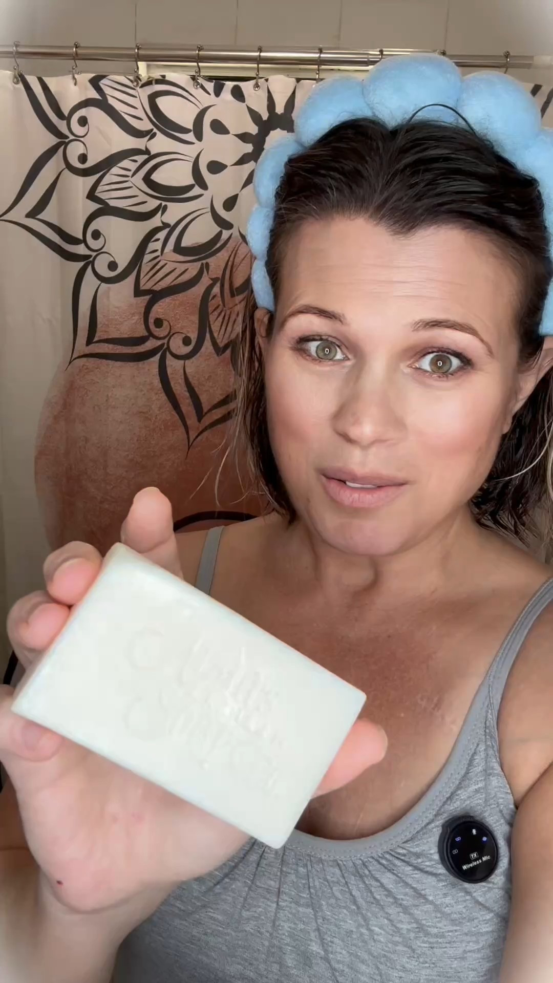 I’m obsessed with Alan’s Artisan Soap Co! They use sustainable palm oil to make this super long-lasting bar that’s got a creamy vibe. I love how they mix in coconut oil, fatty acids, and coco and sodium salts – it totally moisturizes, soothes, and keeps my skin feeling healthy. Our Pure bar soap’s got all the good stuff: it’s moisturizing, soothing, packed with antioxidants, anti-aging, tones my skin, cuts down on itching and acne, and just feels so relaxing.

#LTKU #LTKFamily #LTKBeauty