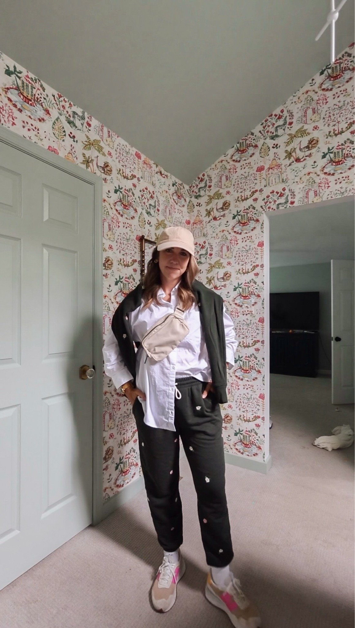 Hit the field in style this fall! This sweat suit is so cute and under $50!

Comment “SET” and I’ll send the link direct to your inbox! Be sure you’re following me or the link won’t go through!

#LTKxWalmart #LTKgrwm #LTKootd