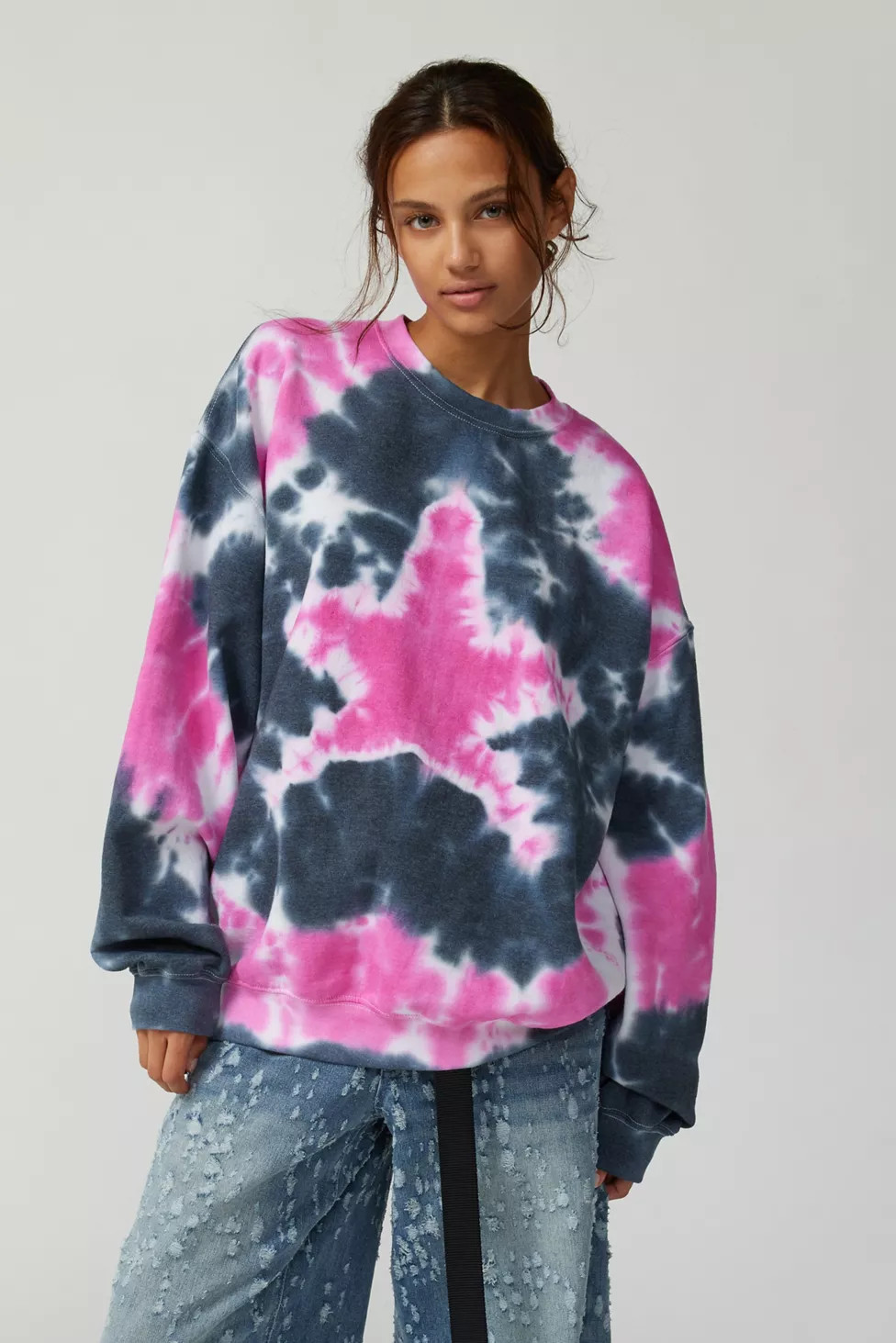 Urban Renewal Remade Star Dye Crew Neck Pullover Sweatshirt | Urban Outfitters (US and RoW)