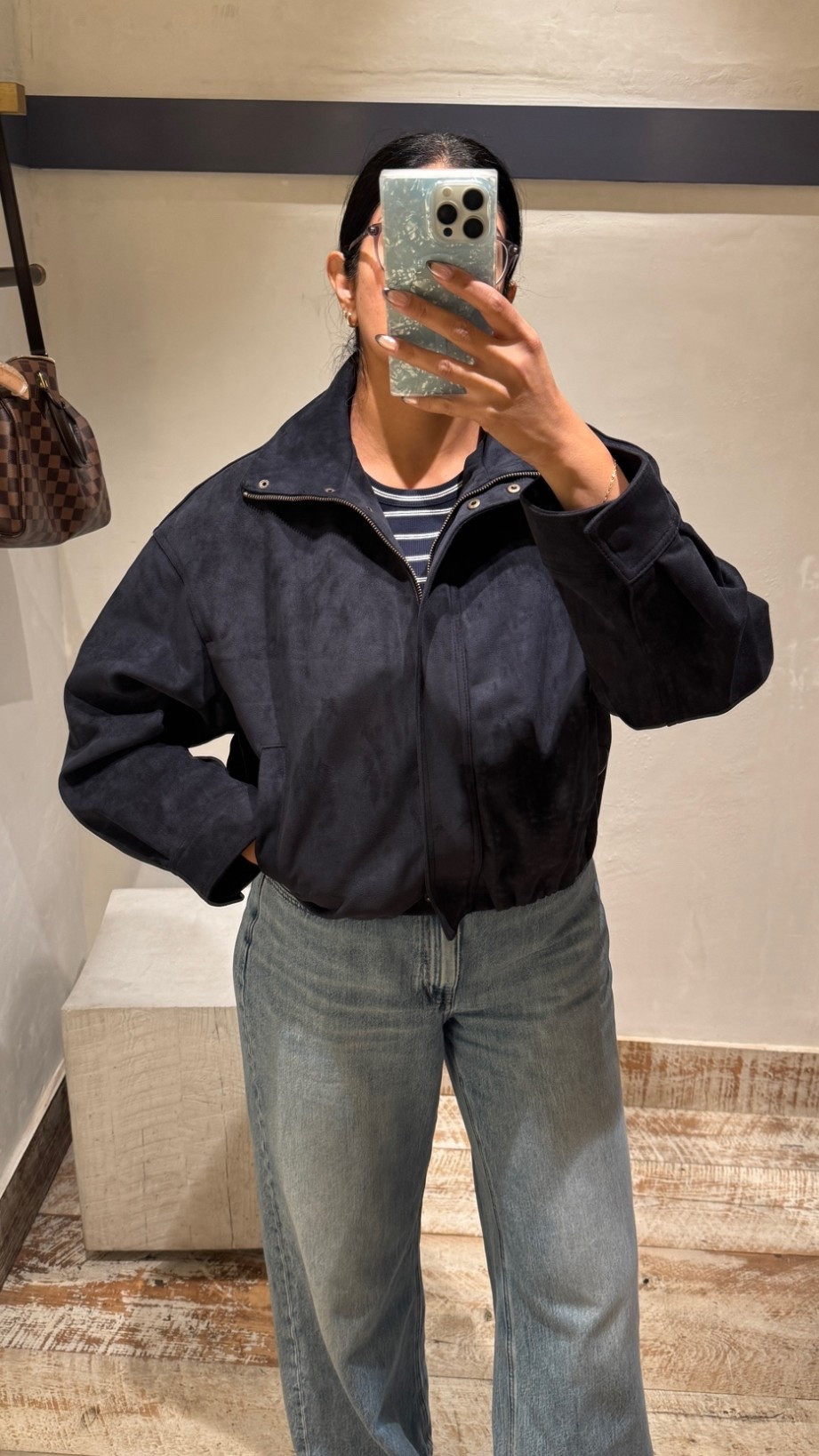 Fall jacket find 🤎 This cropped suede jacket is SO flattering on a midsize frame and instantly makes any outfit feel more elevated. Perfect with trousers, denim or a skirt for an easy fall layer.

SEO: cropped suede jacket, fall jacket women, midsize fall fashion, suede jacket outfit, fall layering piece

#FallStyle #MidsizeStyle #SuedeJacket #FallFashion #LTKStyle @Anthropologie

#LTKootd #LTKMidsize #LTKSeasonal