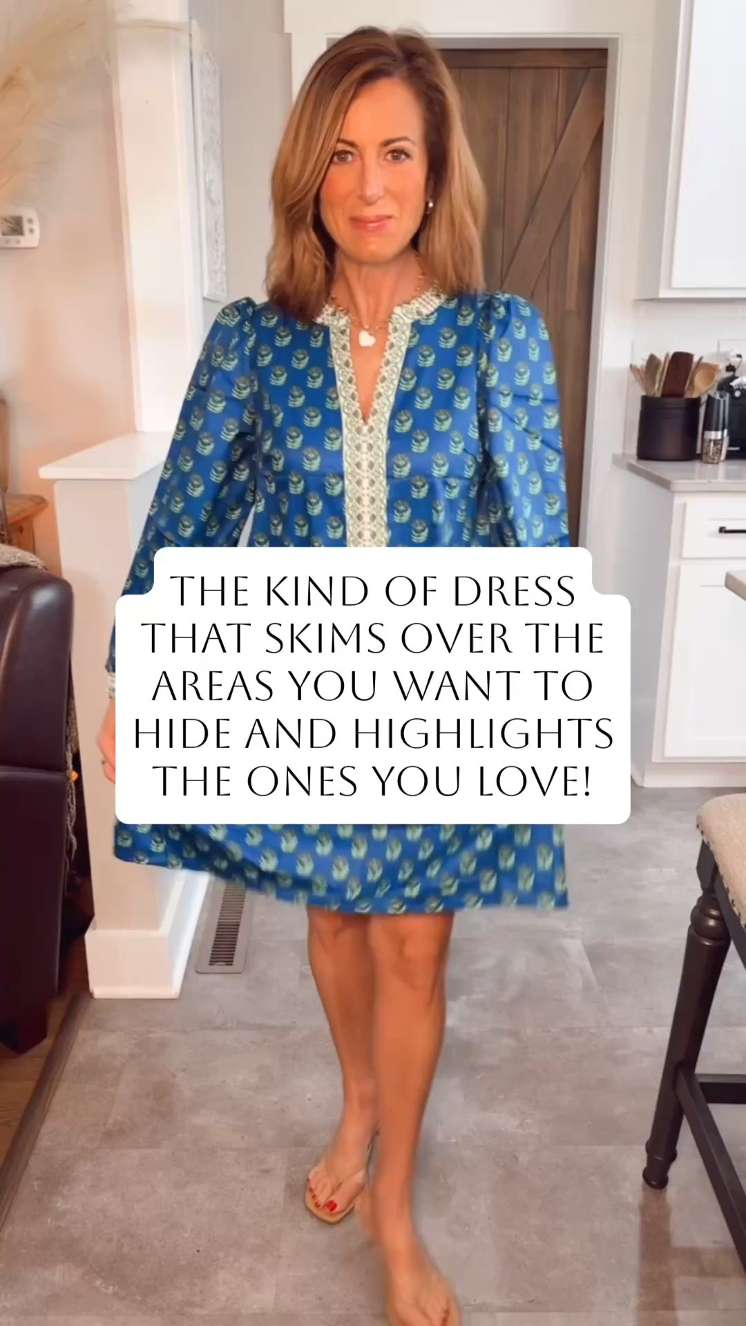 As a petite woman, I know the struggle of finding a dress that gives you the coverage you want without making you look shapeless. This one checks every box! ✨

✔️ Defines the waist
✔️ Skims over the tummy
✔️ Covers where I want it to
✔️ Flattering on a petite frame
✔️ Comfortable enough to wear all day