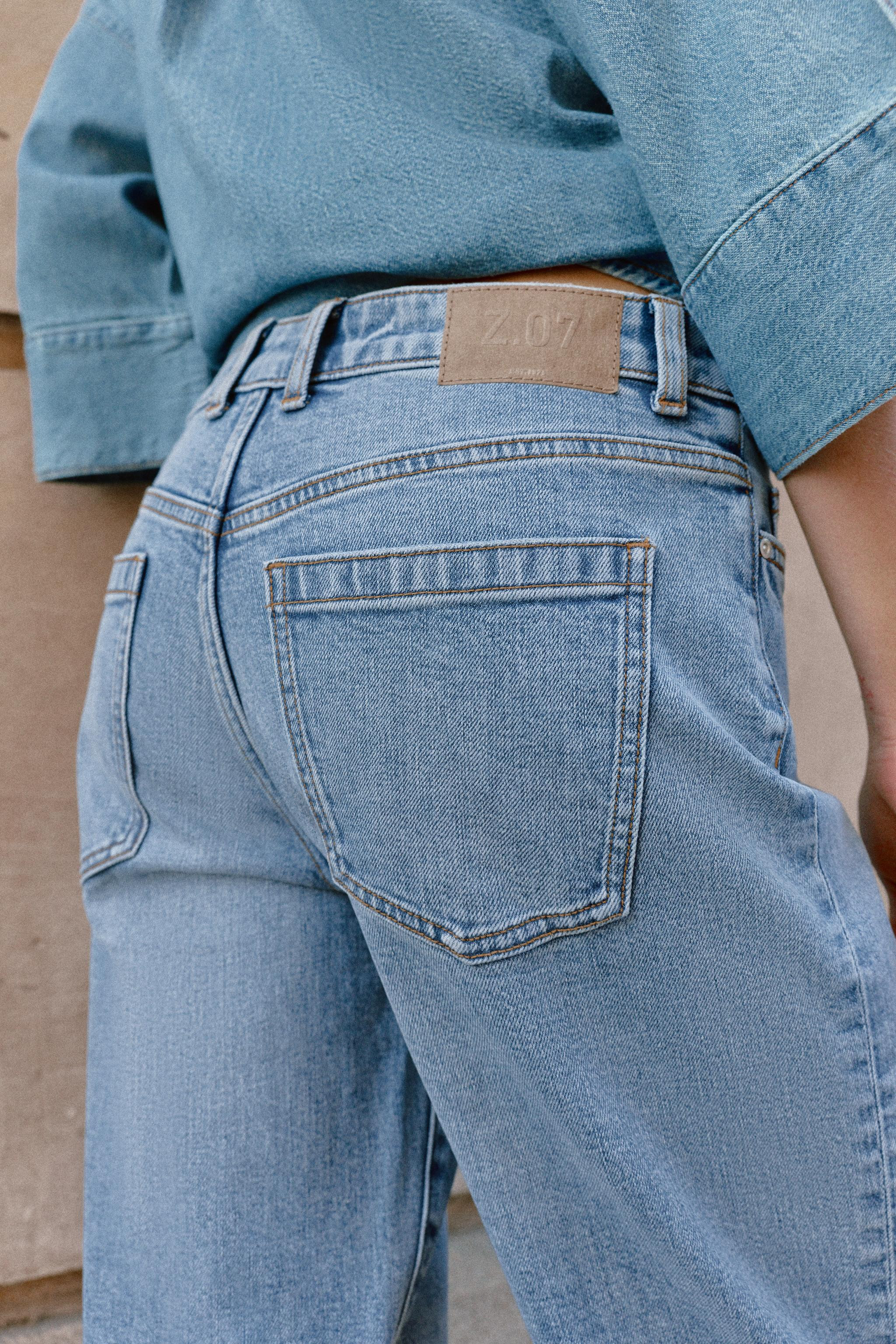 Z.07 MID-RISE RELAXED FIT JEANS WITH TURN-UP HEM | Zara Canada