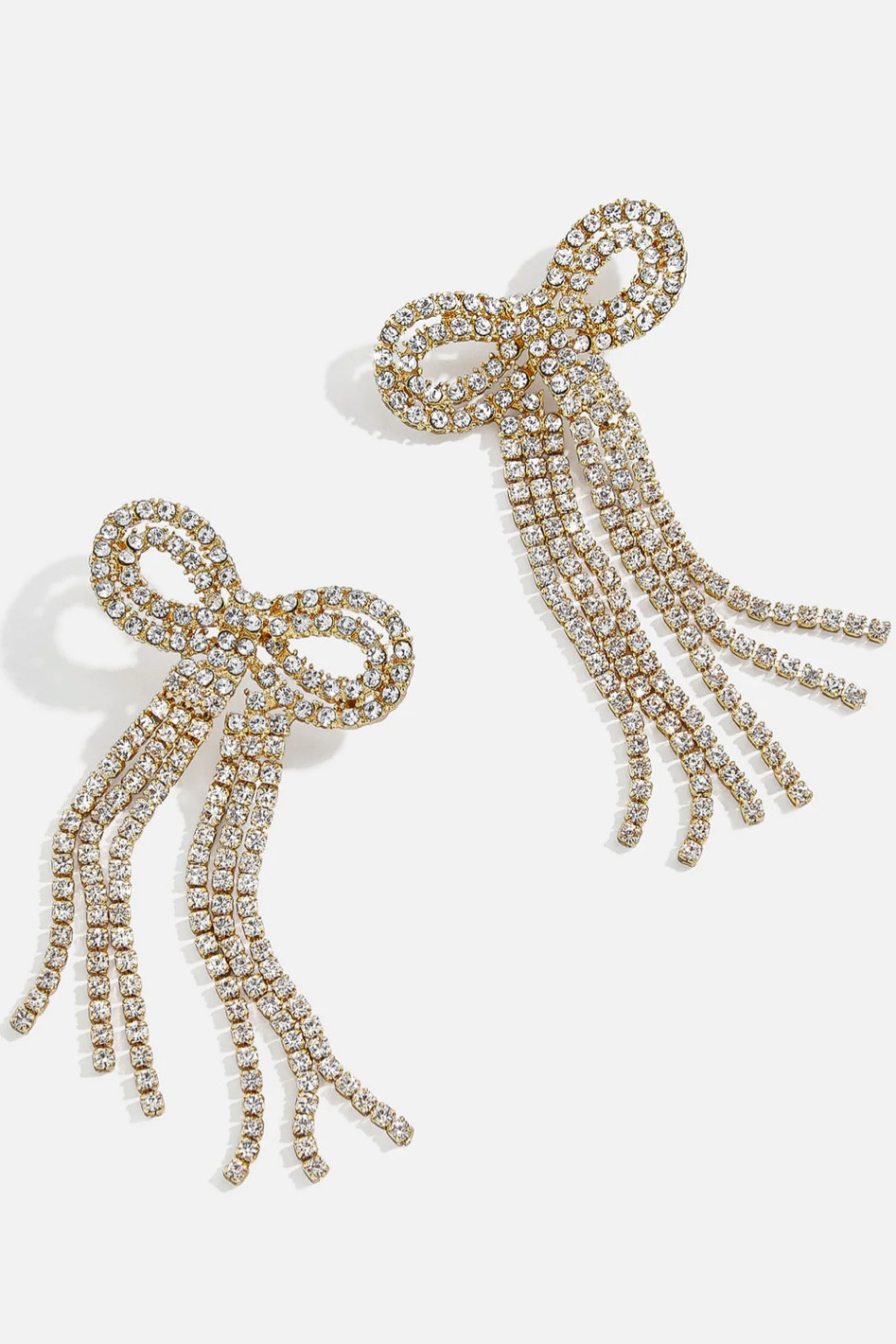 These bow earrings are absolutely perfect for the holidays! Obsessed! 

#LTKHoliday