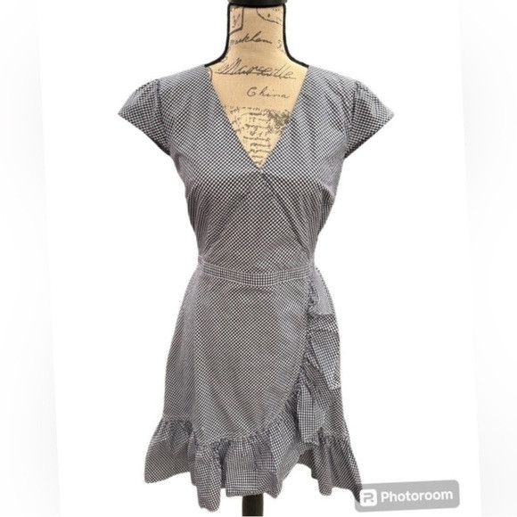 J. Crew Gingham Dress Blue and White Womens Size 6 Cap Sleeve 100% Cotton Poplin | Poshmark