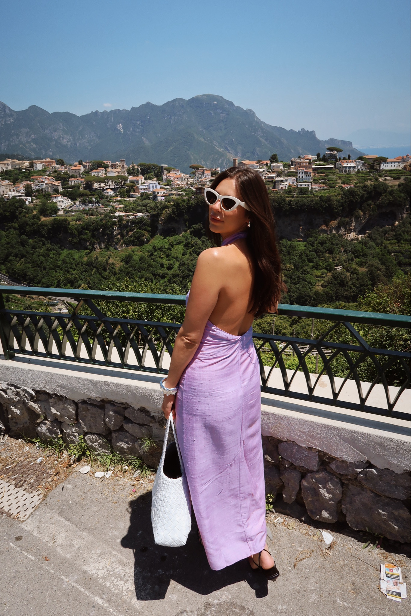The dress of our dreams. Perfect for a hot summer day! Wearing size small 💖