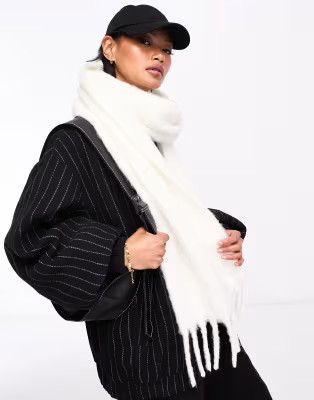 ASOS DESIGN super fluffy tassel scarf in winter white | ASOS (Global)