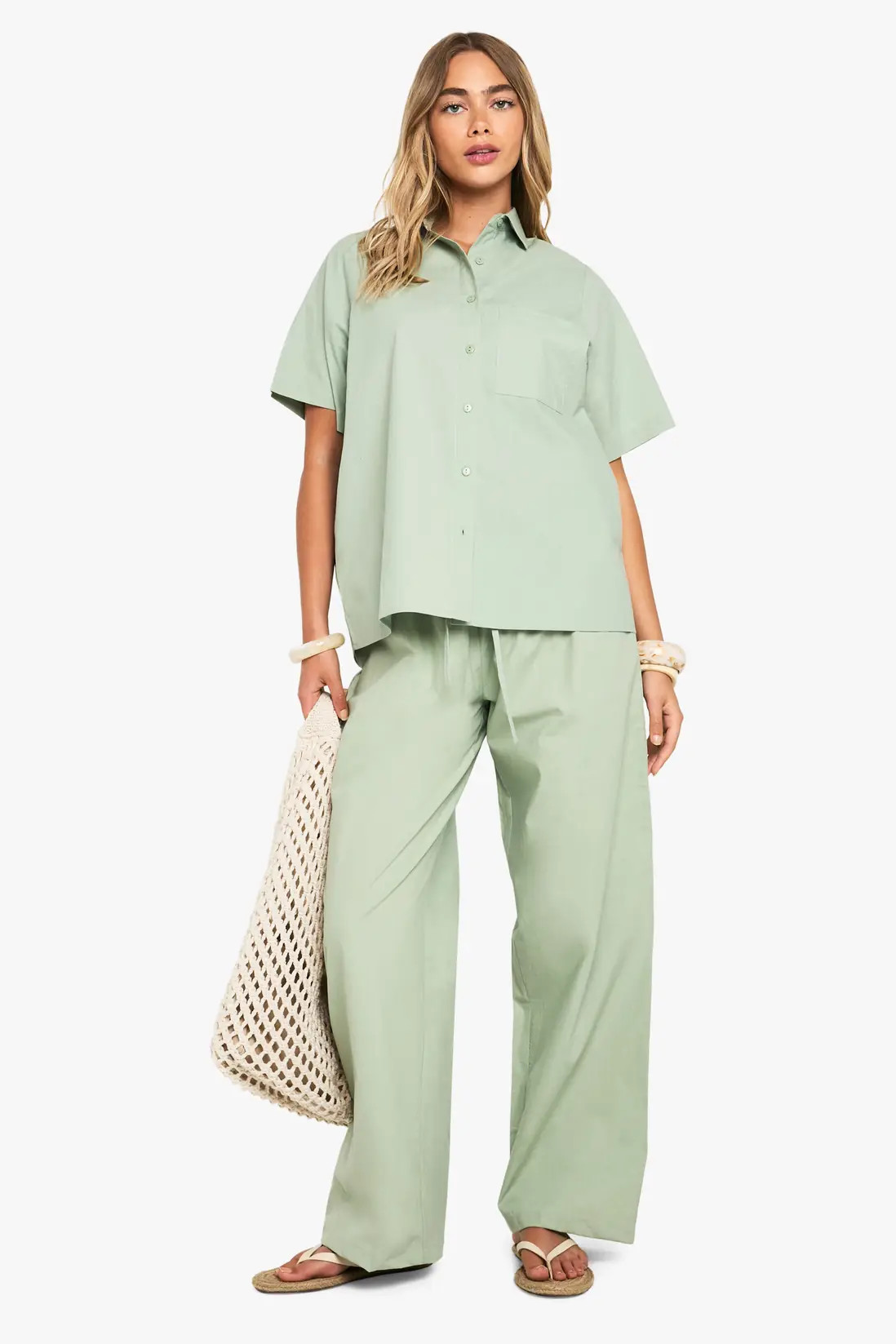 Sage Cotton Poplin Short Sleeve Shirt | Boohoo USA | boohoo (US & Canada)