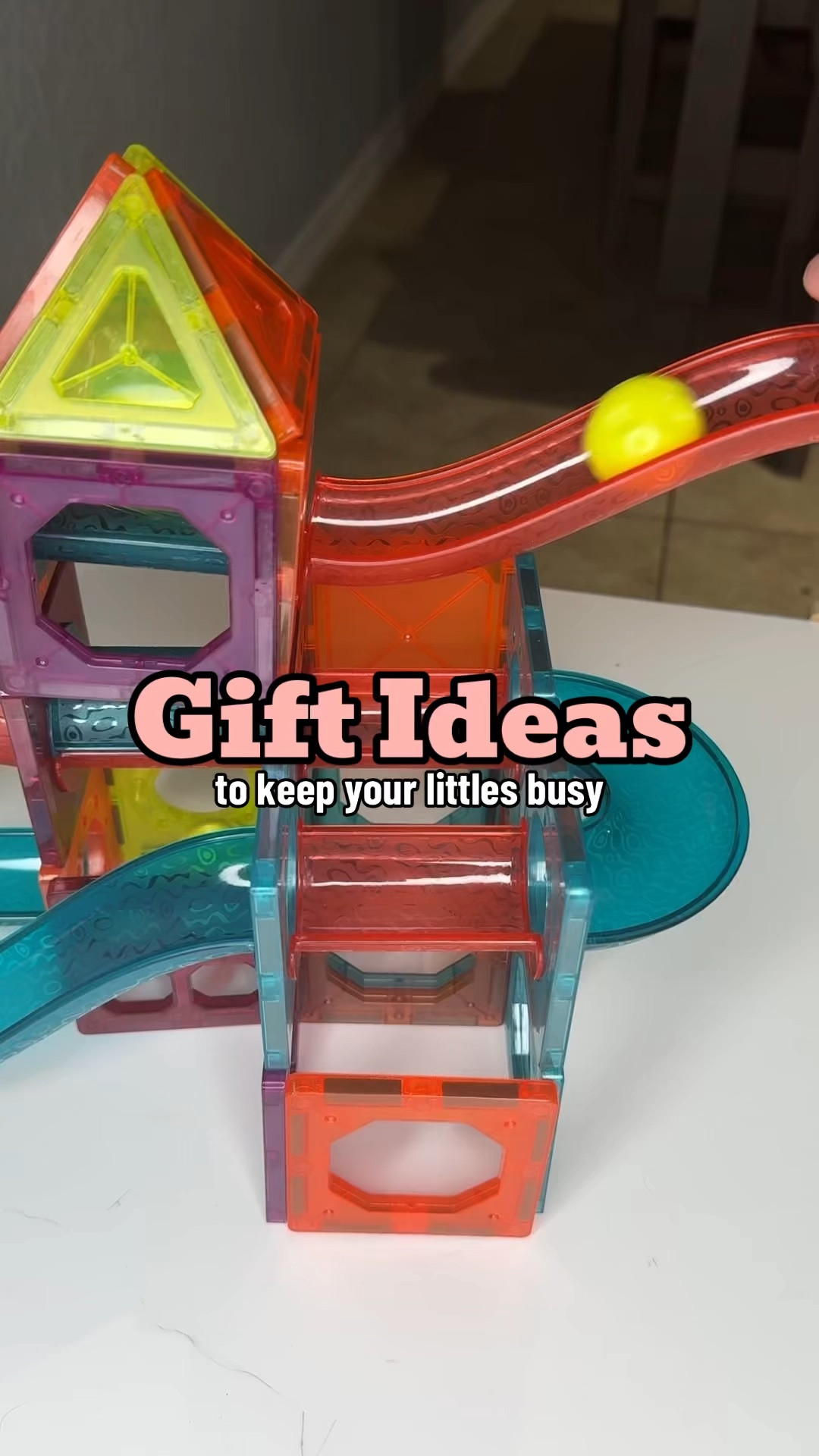 I put most exact items and some alternative options like the ones on this video. 