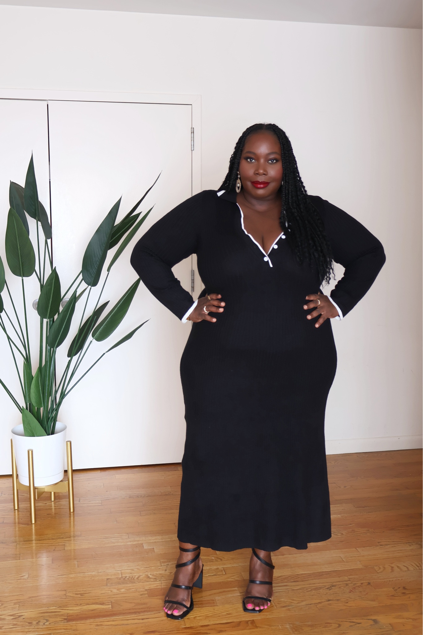 Knit sweater dress season is approaching and I’m loving this rib knit white trim sweater dress.

I’m wearing an XL and it’s cut very roomy. 

#LTKOver40 #LTKPlusSize #LTKMidsize