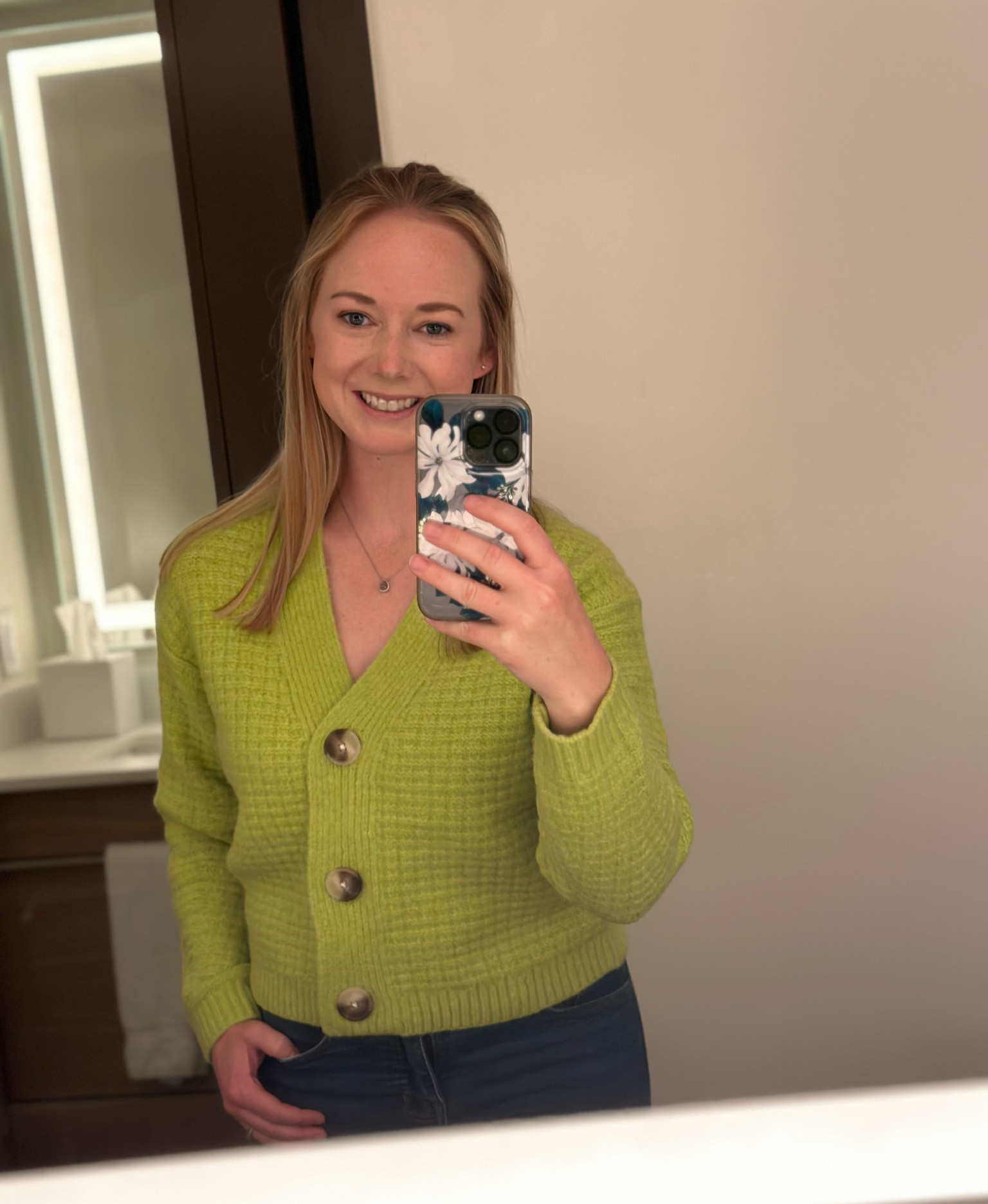 This Women's Cashmere-Like Cardigan is so buttery soft. I’m wearing an XS for a more fitted/cropped look. #sweaterweather #cardiganstyle #casuallooks #momoutfit #teacherstyle

#LTKSeasonal #LTKfindsunder50 #LTKstyletip