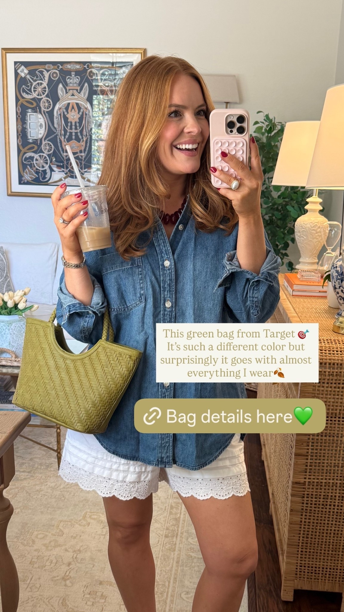 This green bag from Target 🎯 It’s such a different color but surprisingly it goes with almost everything I wear🍂