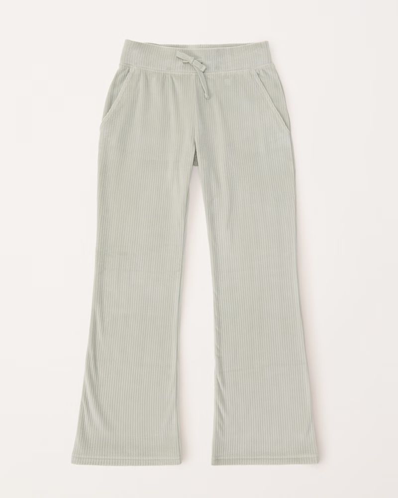 girls velour sweatpants | girls matching sets | Abercrombie.com | Abercrombie & Fitch (US)