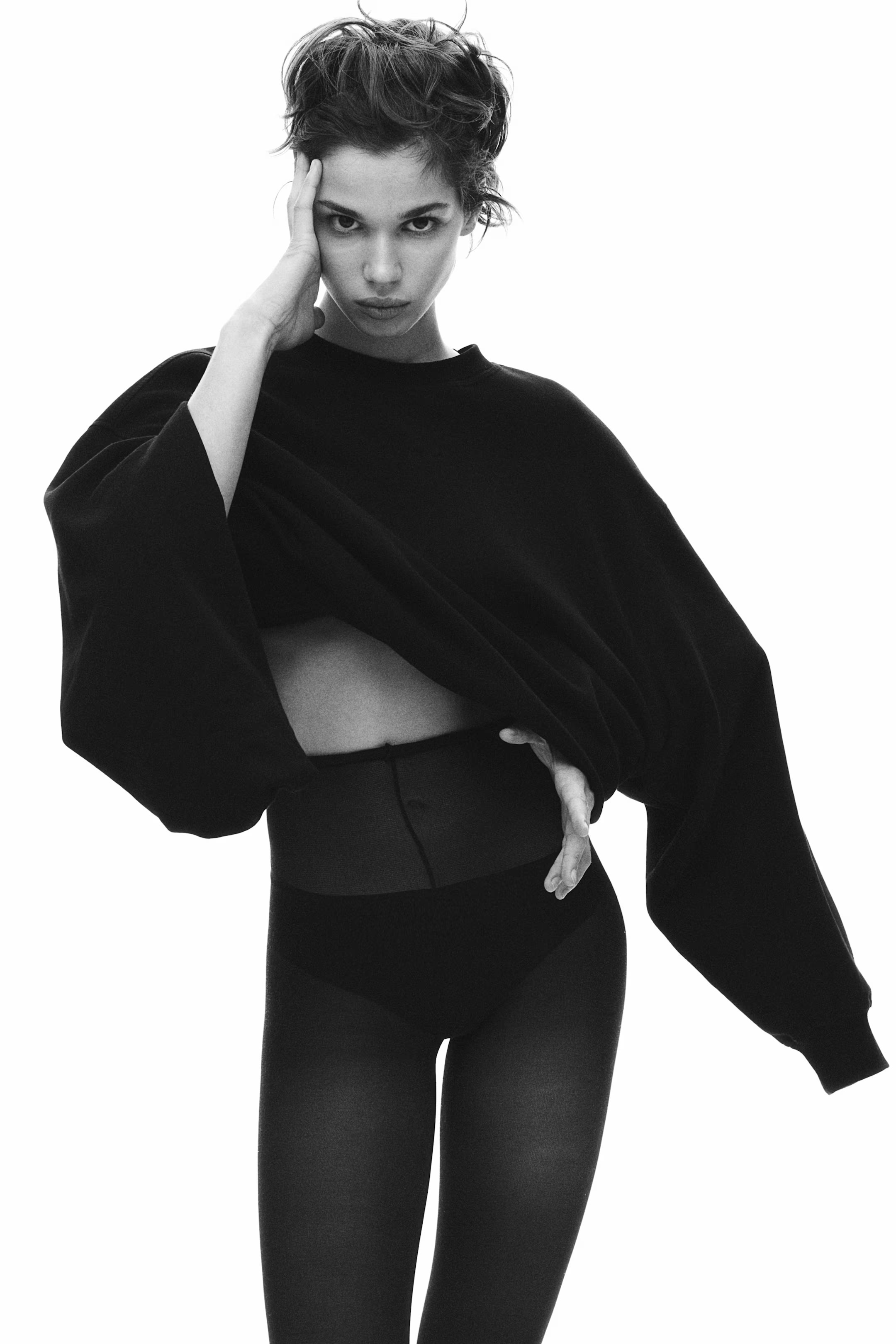 Oversized sweatshirt - Black - Ladies | H&M GB | H&M (UK, MY, IN, SG, PH, TW, HK)