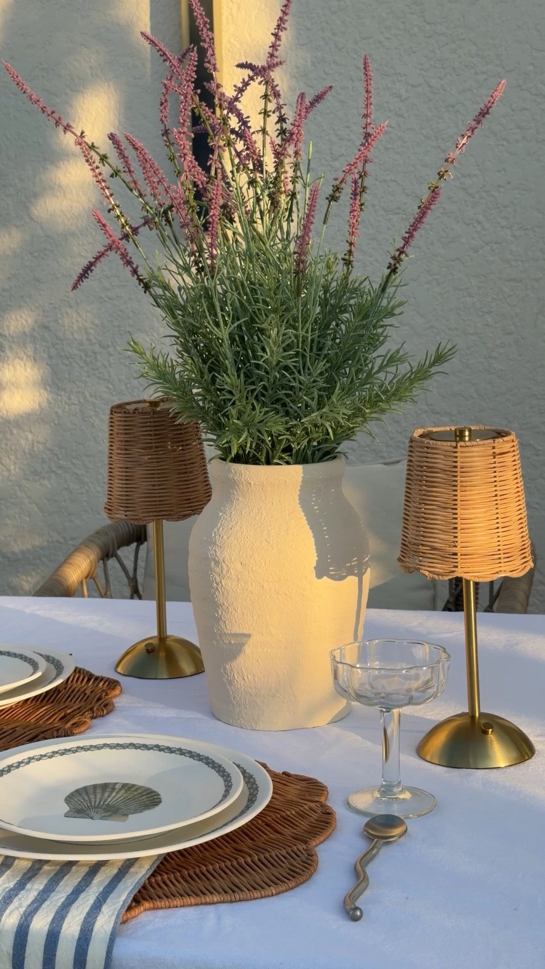 Coastal Tablescape, perfect for summer hosting 🤍☀️🌊

#LTKHome #LTKSeasonal #LTKmomlife