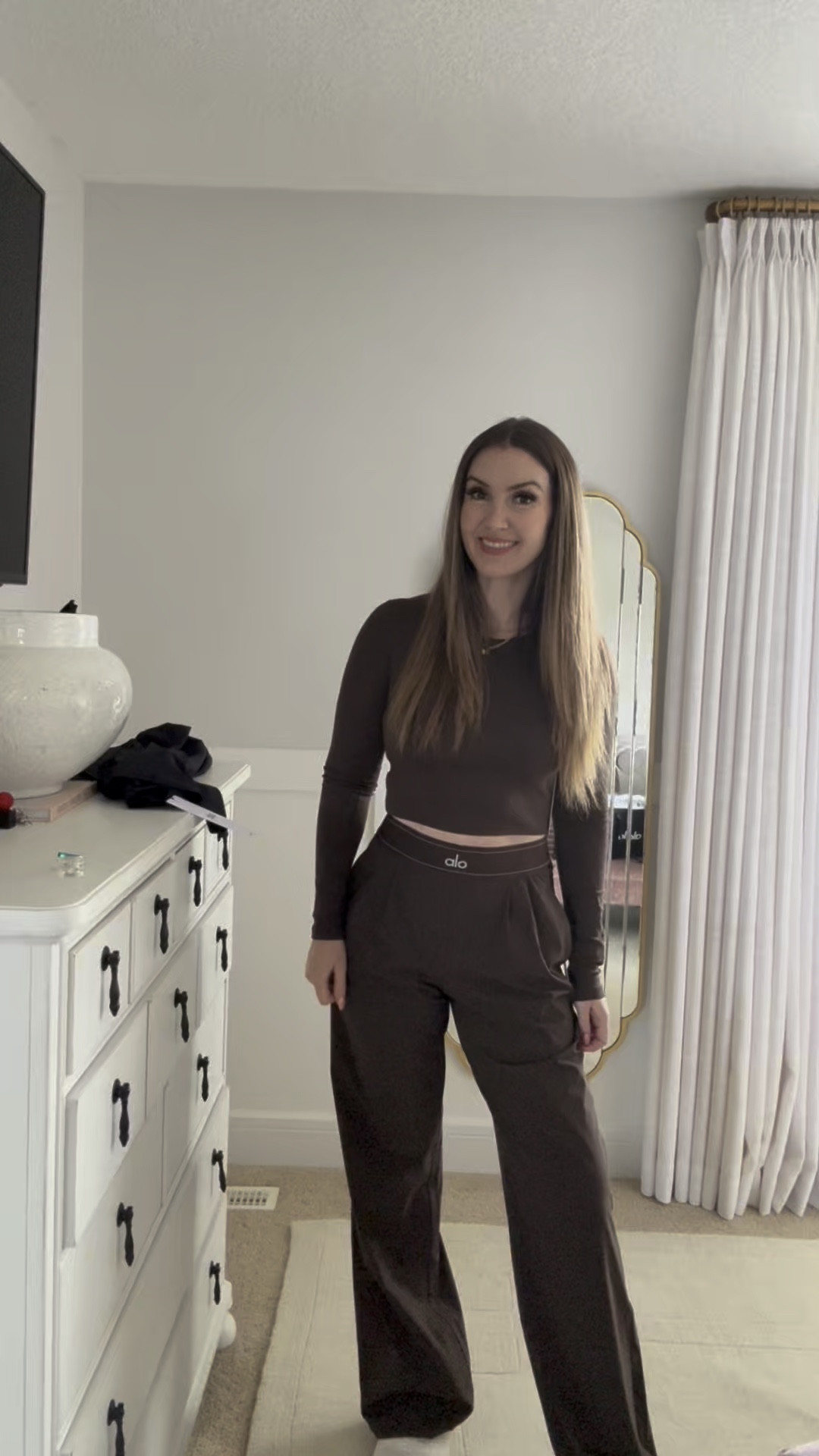 Little try on if the Alo Suit up trouser - I’m in an XS long in both the black and brown 

#LTKgrwm #LTKActive #LTKTravel