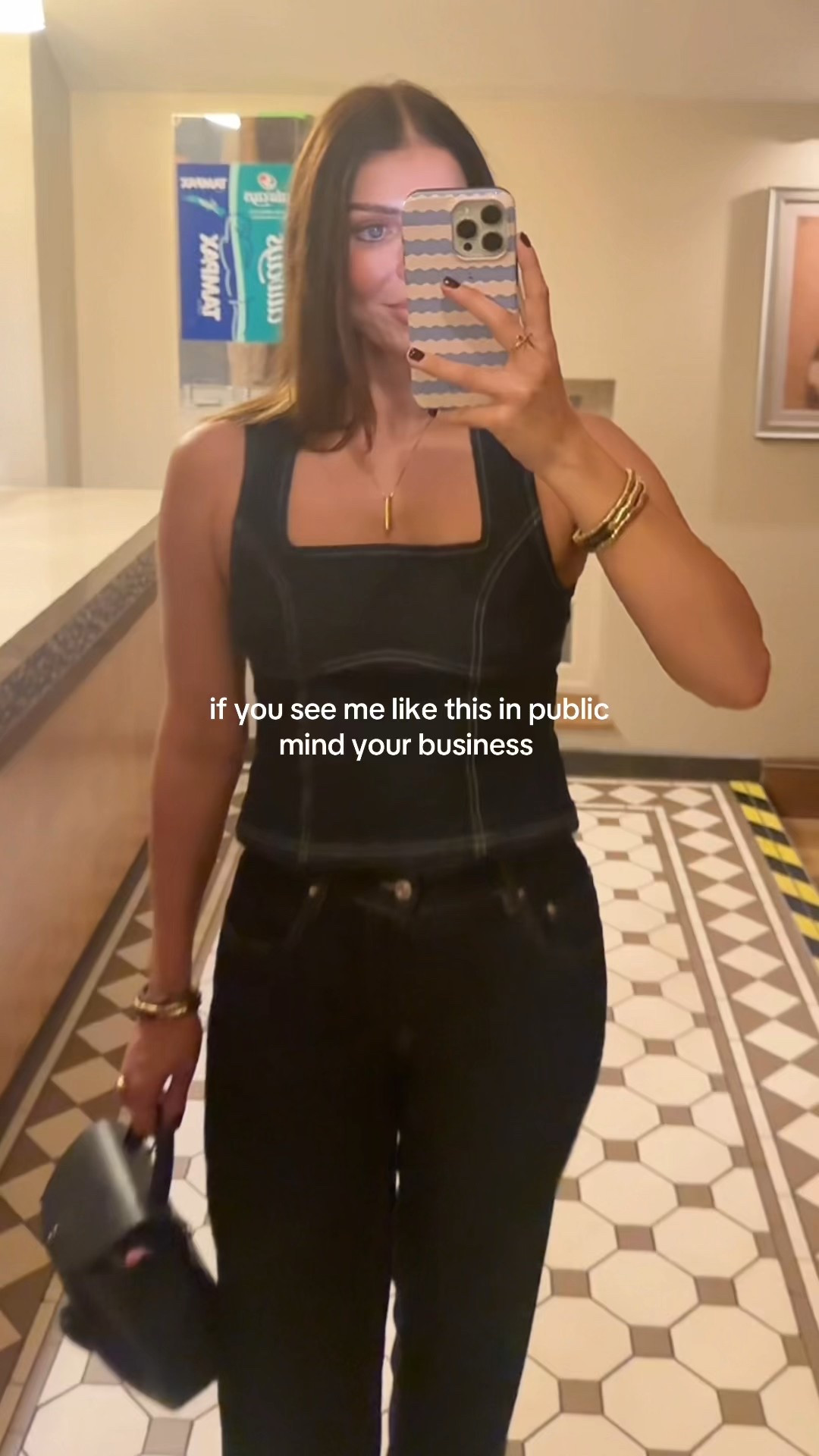 REASONS TO LOVE DOUBLE DENIM 

Double denim is back this autumn… and it’s causing chaos 🍂👖

👎 Some call it a fashion crime.
👍 Some call it effortless autumn chic.
🤷‍♀️ I call it “mum armour meets cowboy core.”

Because here’s the truth about autumn outfits:
– One pair of jeans isn’t bold enough.
– You either look polished… or tragic.
– Britney & Justin 2001 still haunt us.

Love it or hate it, denim jackets, oversized shirts and straight-leg jeans are everywhere this season.

So are you team autumn wardrobe essential or team never in a million years? 🍁

#StyleOver40 #MumStyle #BusyMumStyle #MumFashion #EverydayStyle #RealOutfits 