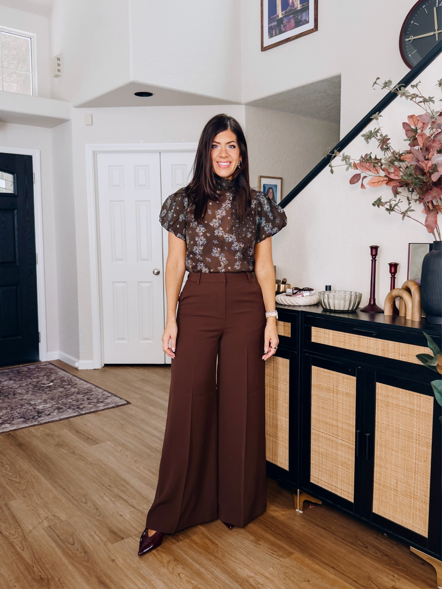 30% off fall finds
Medium floral tie top
10 wide leg trouser

#LTKMidsize #LTKTall #LTKWorkwear