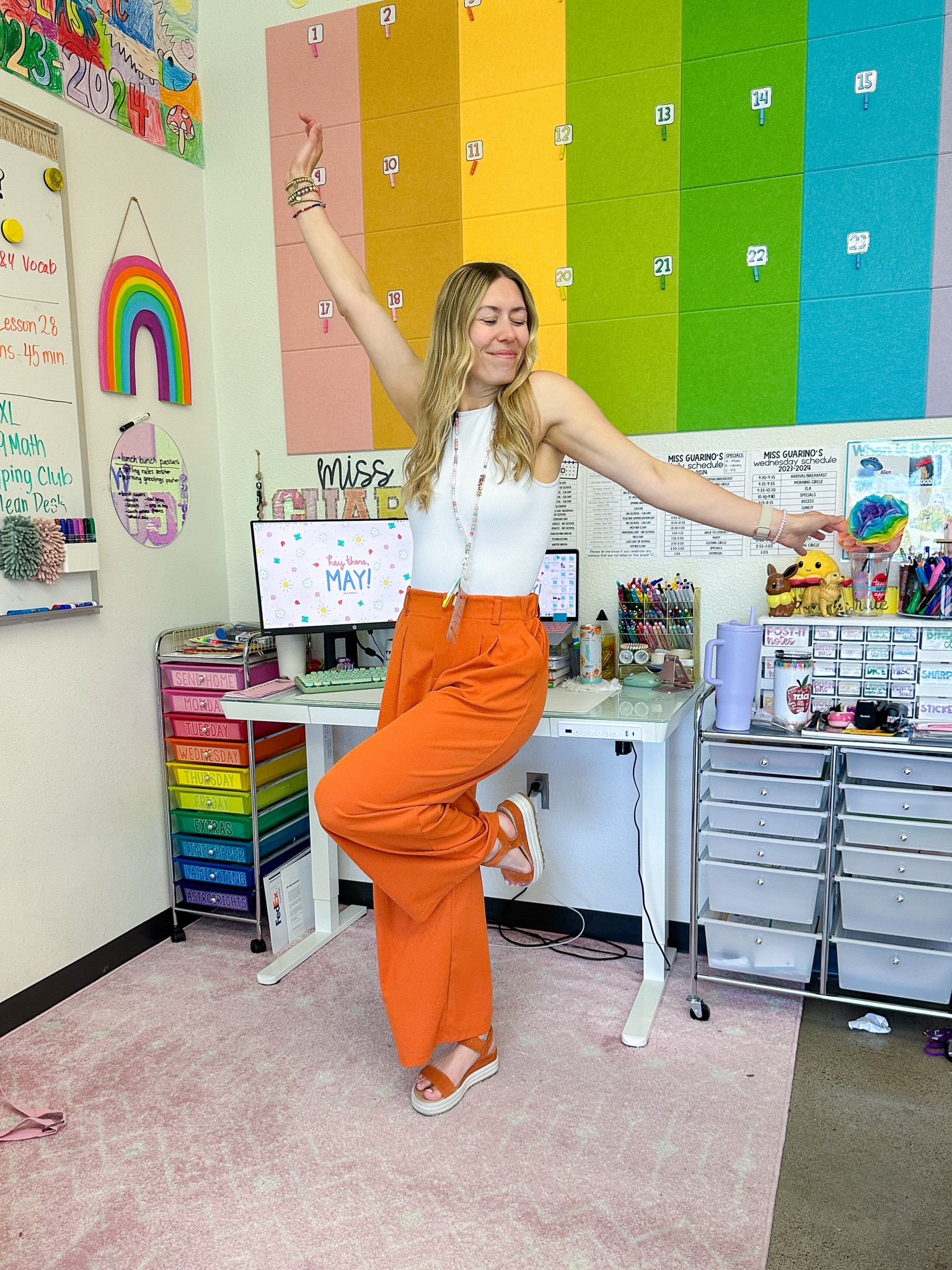 #elementaryteacher #teacherstyle #teacherootd #teacherfashion #teacheroutfit #teacherlife 

#LTKStyleTip #LTKWorkwear #LTKFindsUnder50