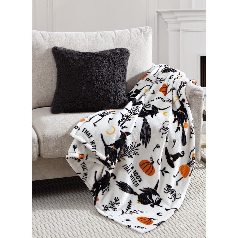 Way To Celebrate Halloween/Harvest Throw, 50" x 60", Halloween That Witch | Walmart (US)