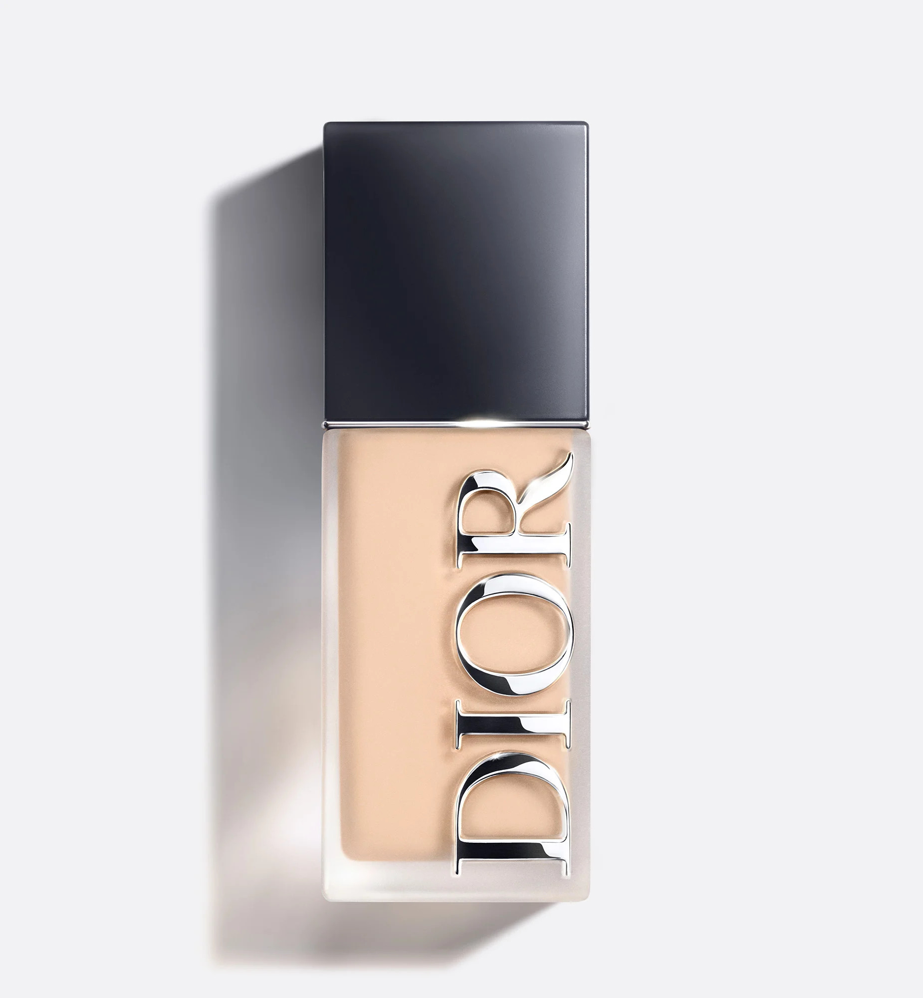 Dior Forever Skin Wear: the blurring natural matte no transfer foundation | Dior Beauty (US)