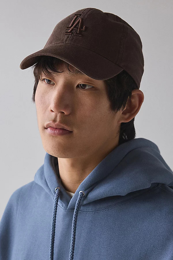 Mitchell & Ness MLB Los Angeles Dodgers Logo Dad Hat | Urban Outfitters (US and RoW)